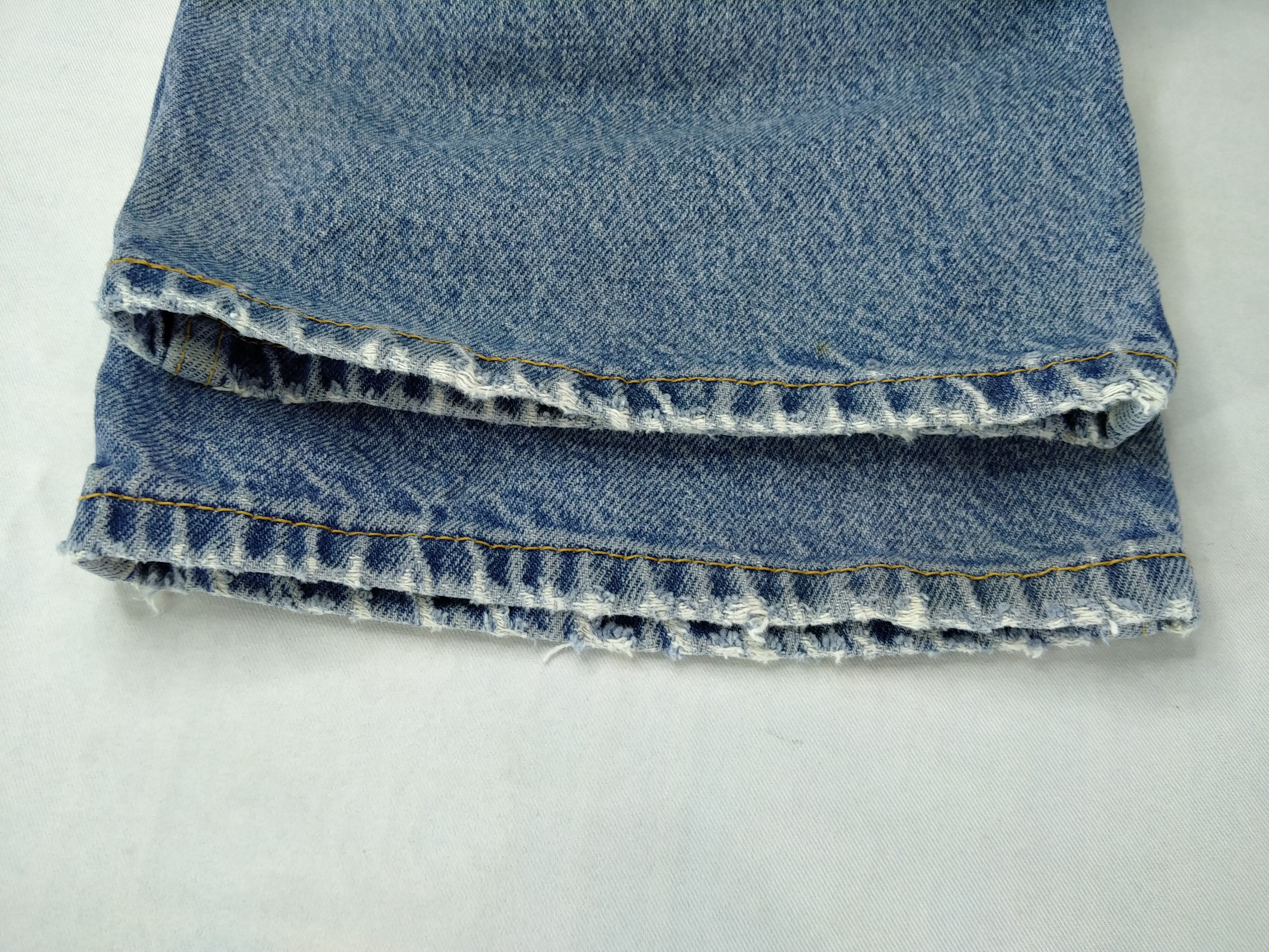 Levi's Vintage Levi's 505 Straight Fit 41 x 29 Denim -JN300 Size US 41 - 24 Thumbnail
