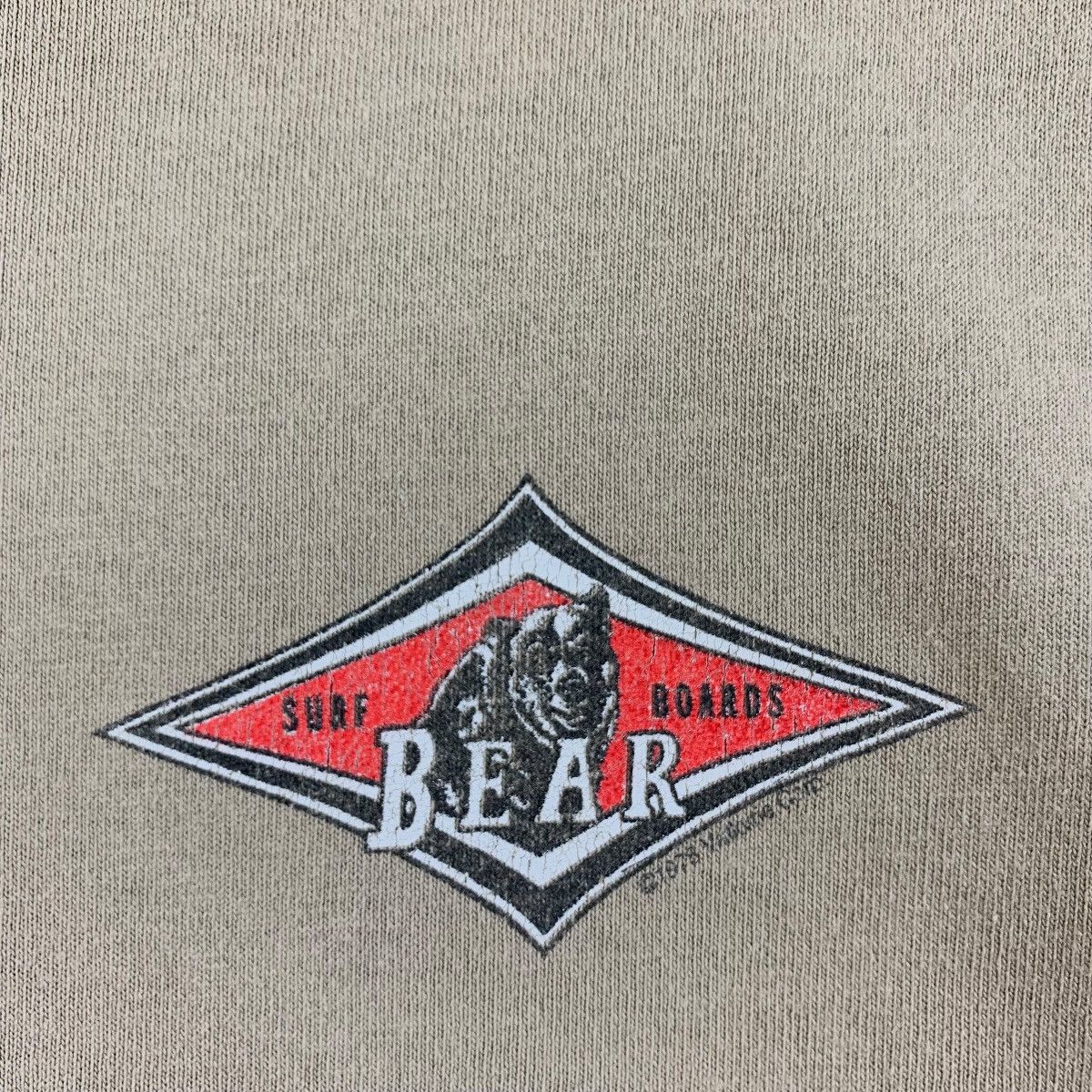 Vintage Vintage 90s BEAR SURF Back hit tee Size US S / EU 44-46 / 1 - 8 Thumbnail