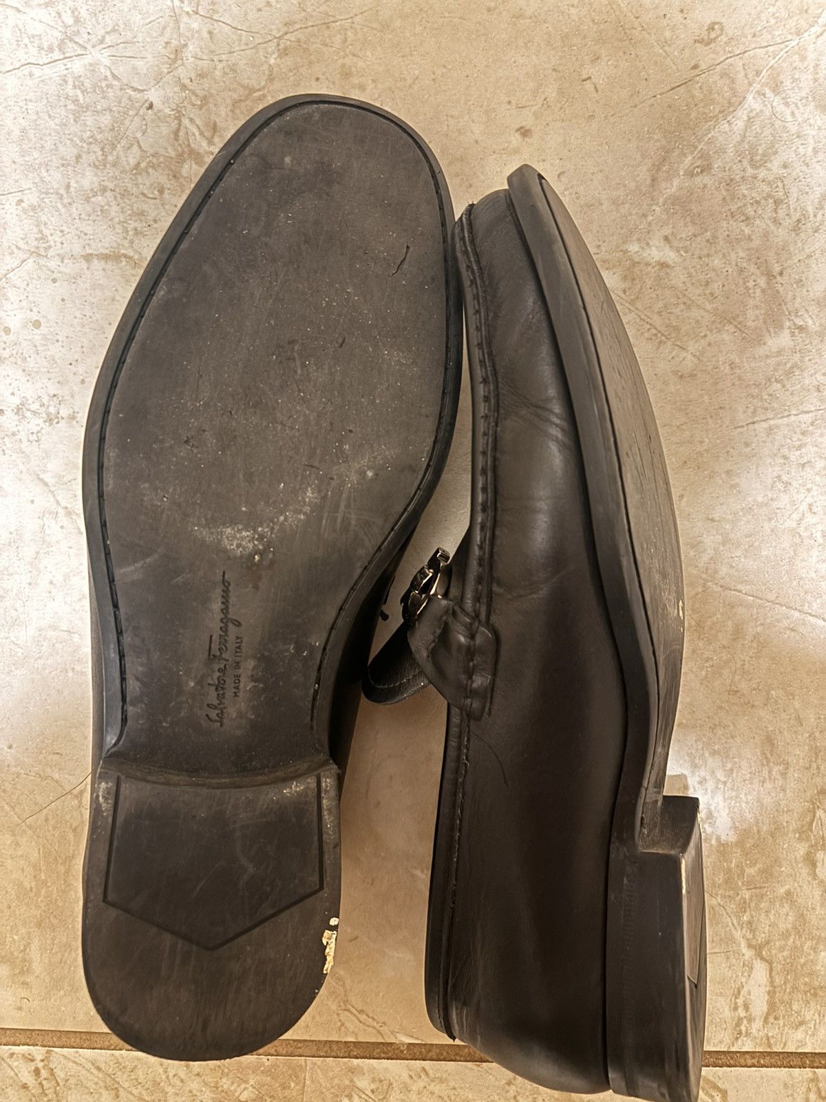 Salvatore Ferragamo Moccasin with Gancini reversible ornament Size US 8 / EU 41 - 4 Thumbnail