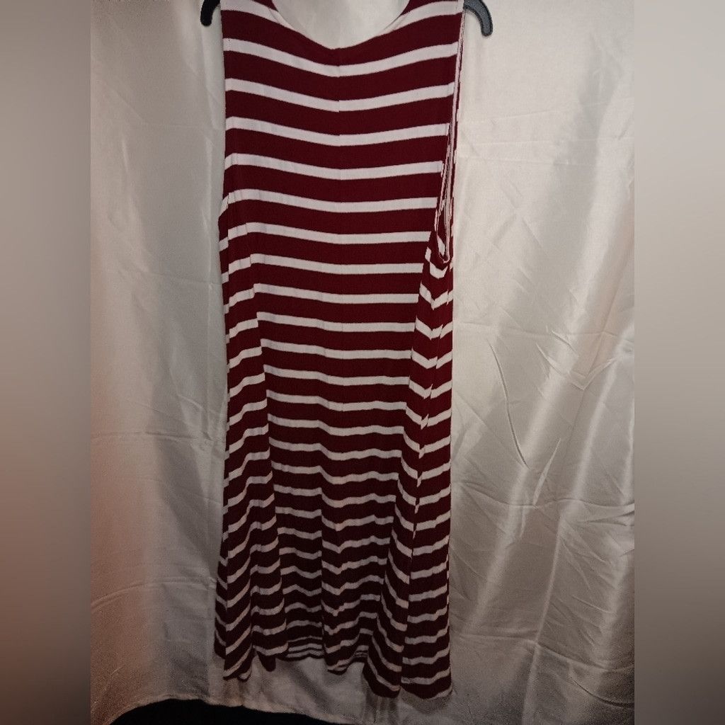 Old Navy Old Navy, striped tank dress, maroon/white, womens M, euc Size L / US 10 / IT 46 - 7 Thumbnail