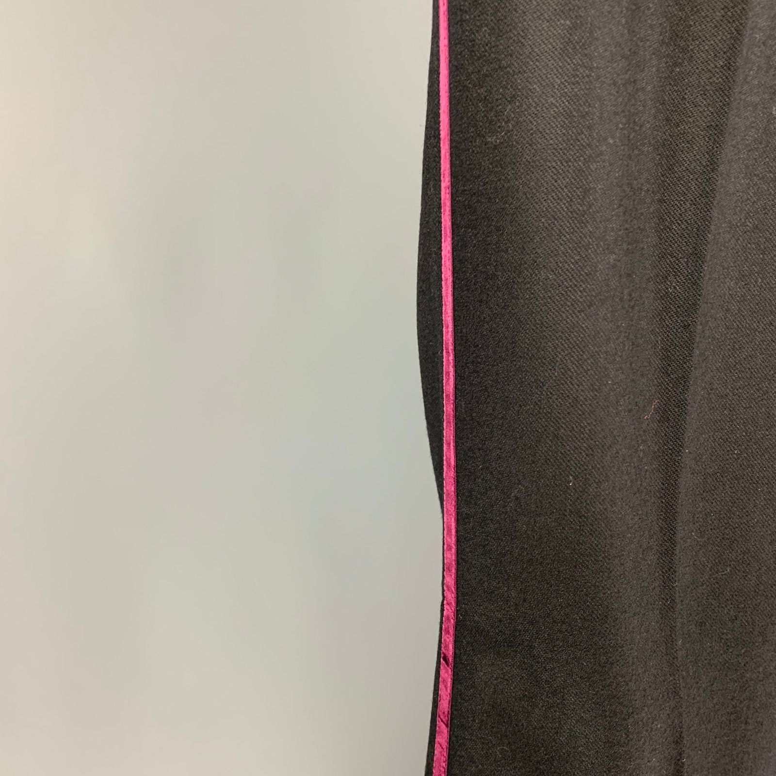 Burberry Prorsum BURBERRY PRORSUM Size 32 Black Wool Tuxedo Dress Pants Size US 32 / EU 48 - 2 Thumbnail