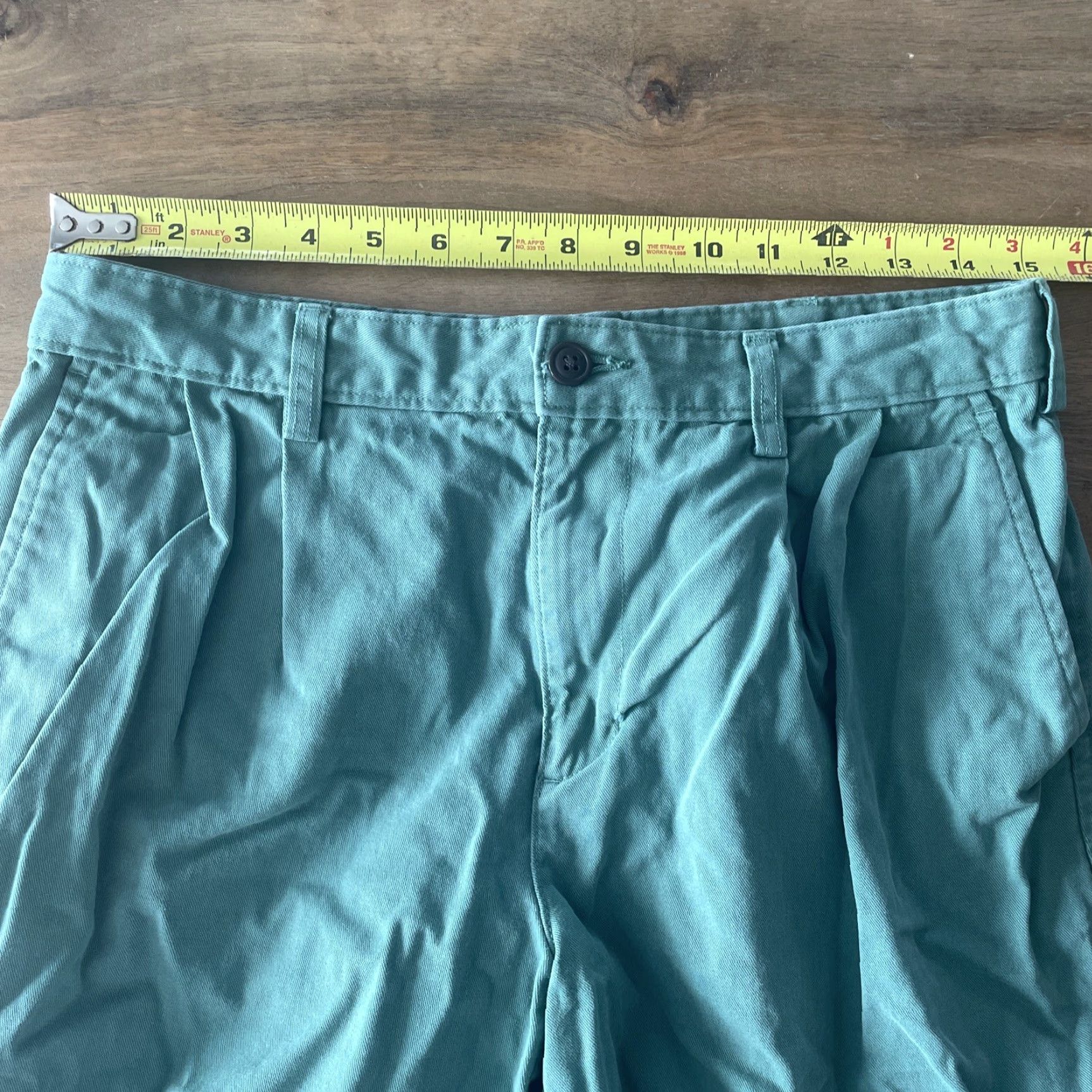 Lands' End Lands' End Cotton Twill Shorts Mens 30 Green Pleated Bermuda Casual Travel Workwear Chino Size US 30 / EU 46 - 4 Thumbnail