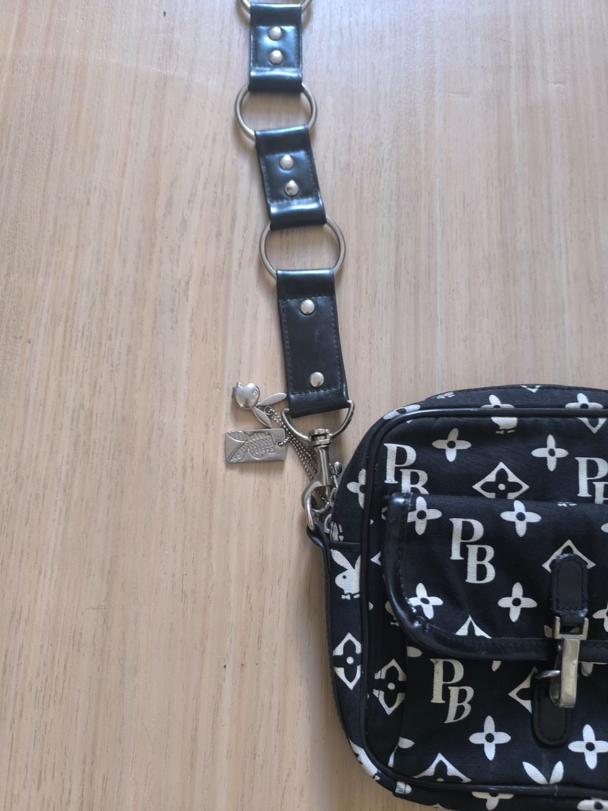 Playboy × Vintage Playboy Monogram Vintage Bondage Strap Shoulder-Hip Bag Size ONE SIZE - 2 Thumbnail