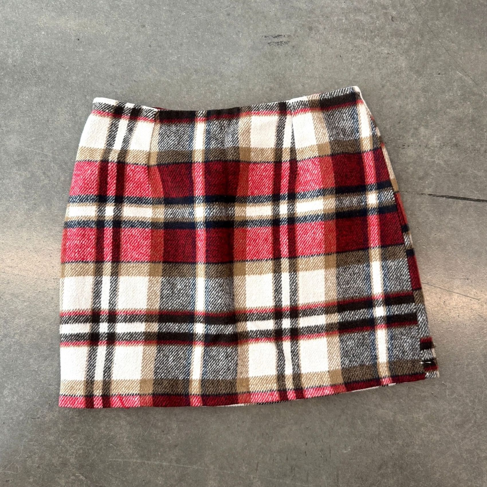 Vintage VINTAGE Y2K Plaid Fleece Red Black Mini Skirt Holiday Winter Zip Up Small Womens Skirt Size 28" / US 6 / IT 42 - 2 Thumbnail
