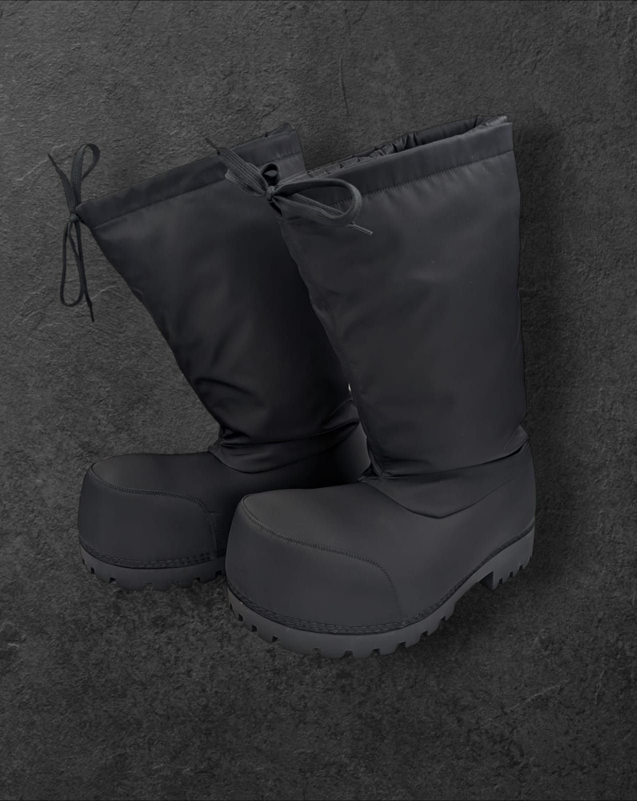 Balenciaga Balenciaga alaska High boot Size US 10.5 / EU 43-44 - 1 Thumbnail