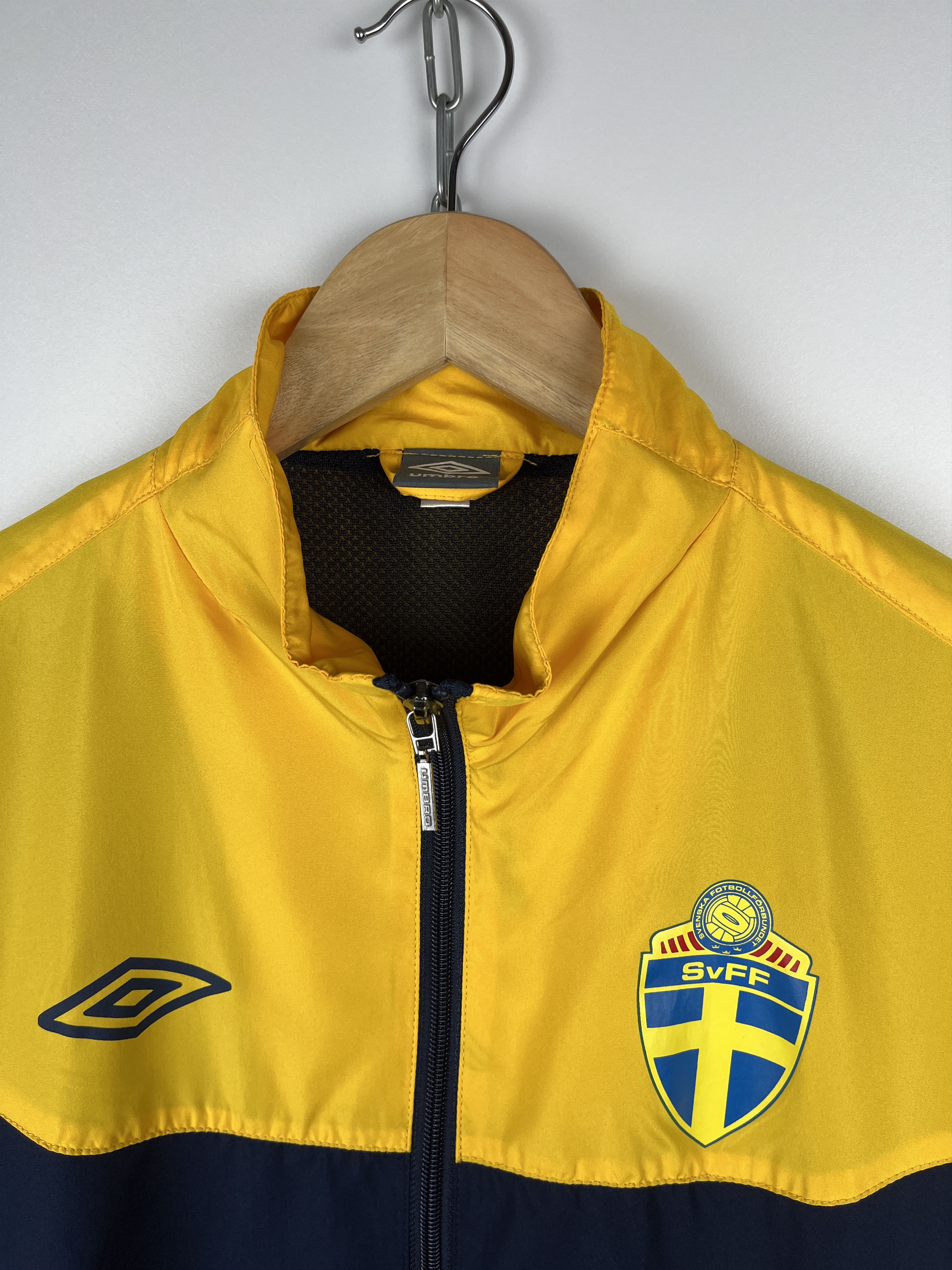 Umbro Umbro Sweden SvFF 2011 - 2012 Soccer Training Track Jacket Size US L / EU 52-54 / 3 - 8 Thumbnail