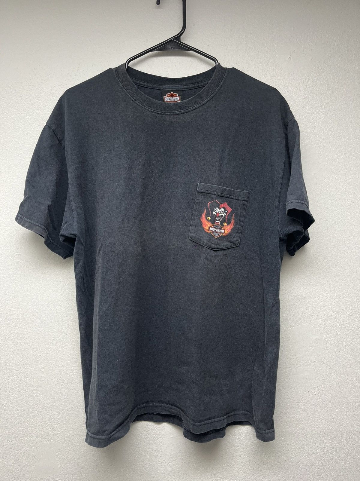 Harley Davidson Vintage Harley Davidson Joker Clown Pocket Tshirt Size US L / EU 52-54 / 3 - 1 Thumbnail