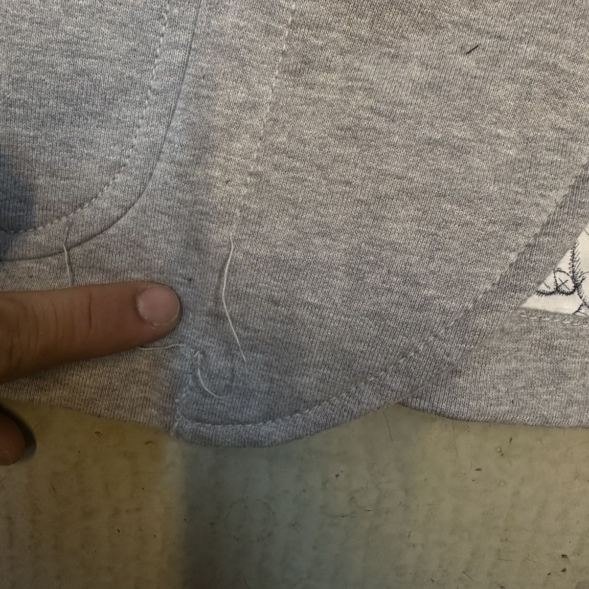 Comme des Garcons × Kaws COMME DES GARÇONS SHIRT X KAWS BLAZER GREY LOGO ( ‼️SAMPLE‼️ ) Size 38L - 6 Thumbnail