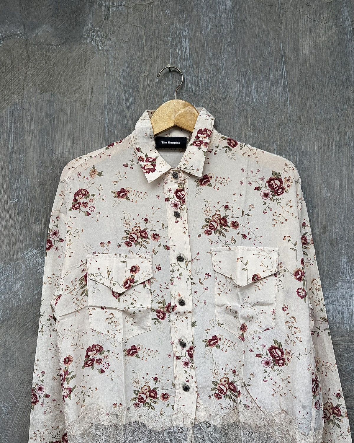 The Kooples The Kooples Rose Pattern Button Up Shirt Size M / US 6-8 / IT 42-44 - 2 Thumbnail