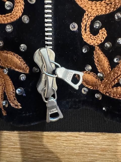Dries Van Noten Dries Van Noten FW18 Blue Sequin Embroidered Bomber Jacker Size US M / EU 48-50 / 2 - 13 Thumbnail