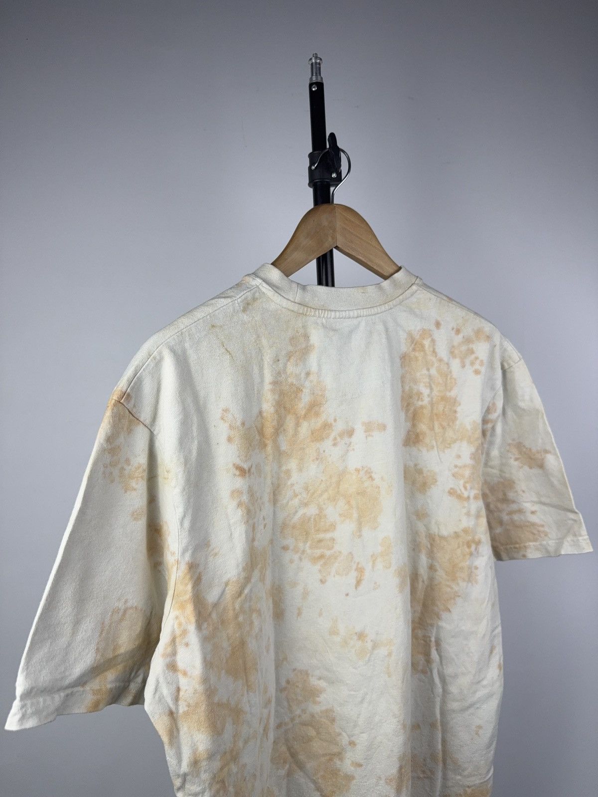 Karl Kani 00s Karl Kani Tie-Dye Logo Embroidered Tee Tagged S Fits L Size US M / EU 48-50 / 2 - 10 Thumbnail