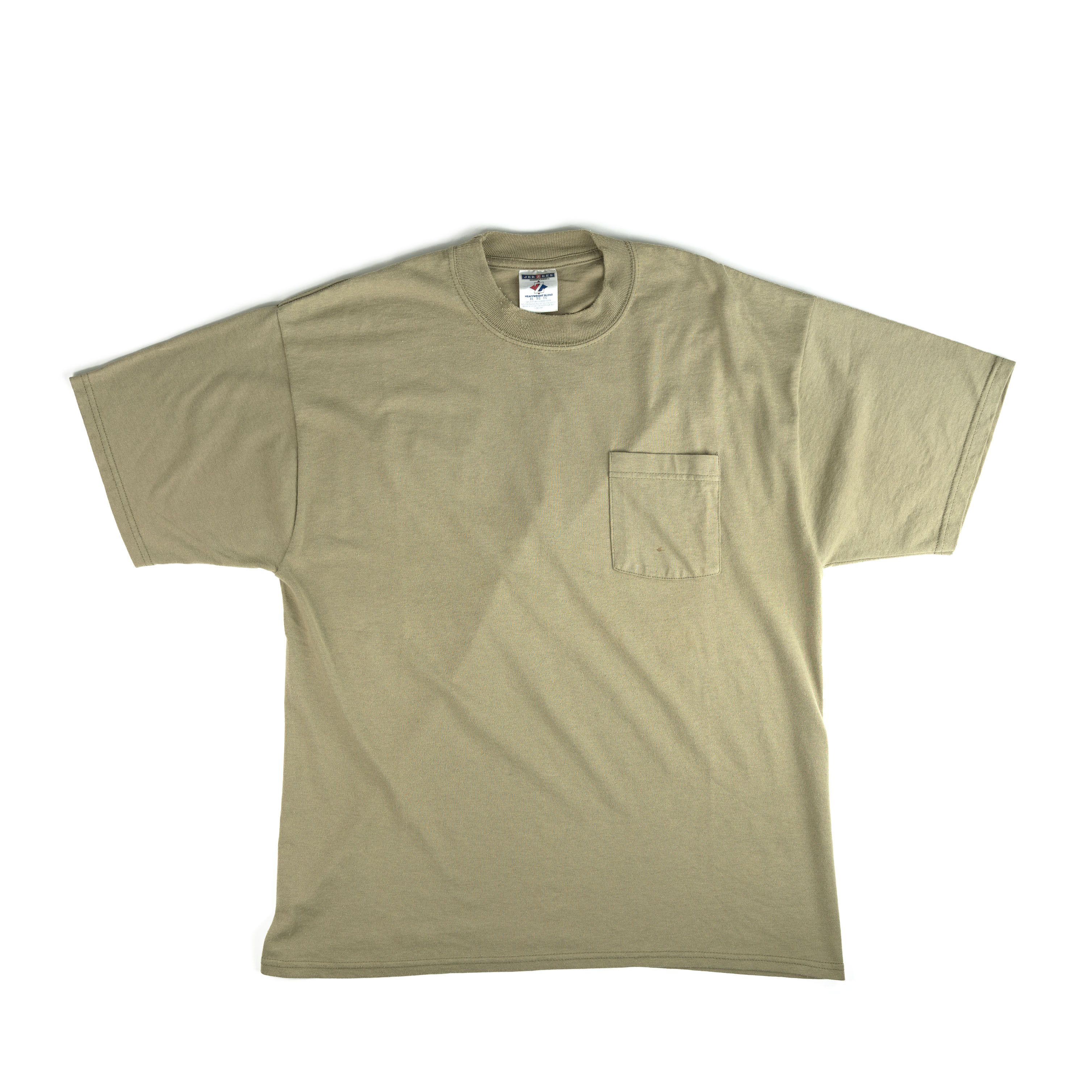 image of Vintage 1990's Four Seasons Tee Shirt in Tan, Men's (Size XL)