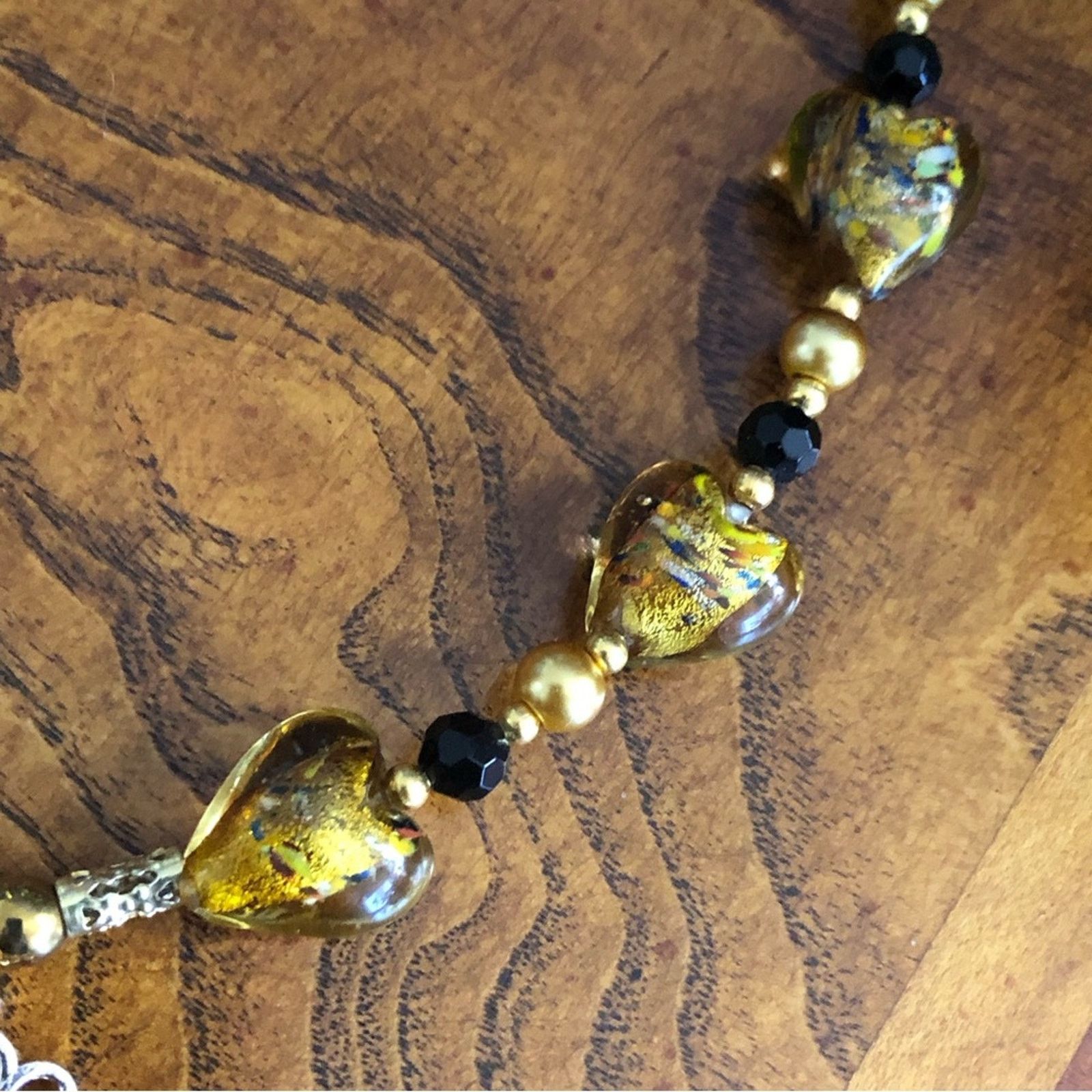 Handmade Handcrafted repurpose sparkle medallion drop Pearl necklace Size ONE SIZE - 11 Thumbnail