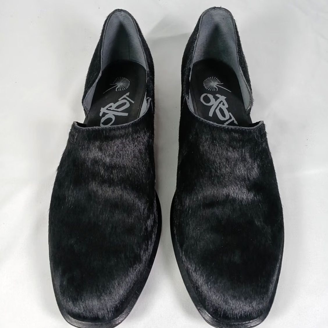 Vintage OTBT Coyote Women's Black Calf Hair Slip-On Flats 8M - Flat Shoes, Slip-On, Casual, Black, 8M, OTBT, Women, Flats Size US 8 / IT 38 - 7 Thumbnail