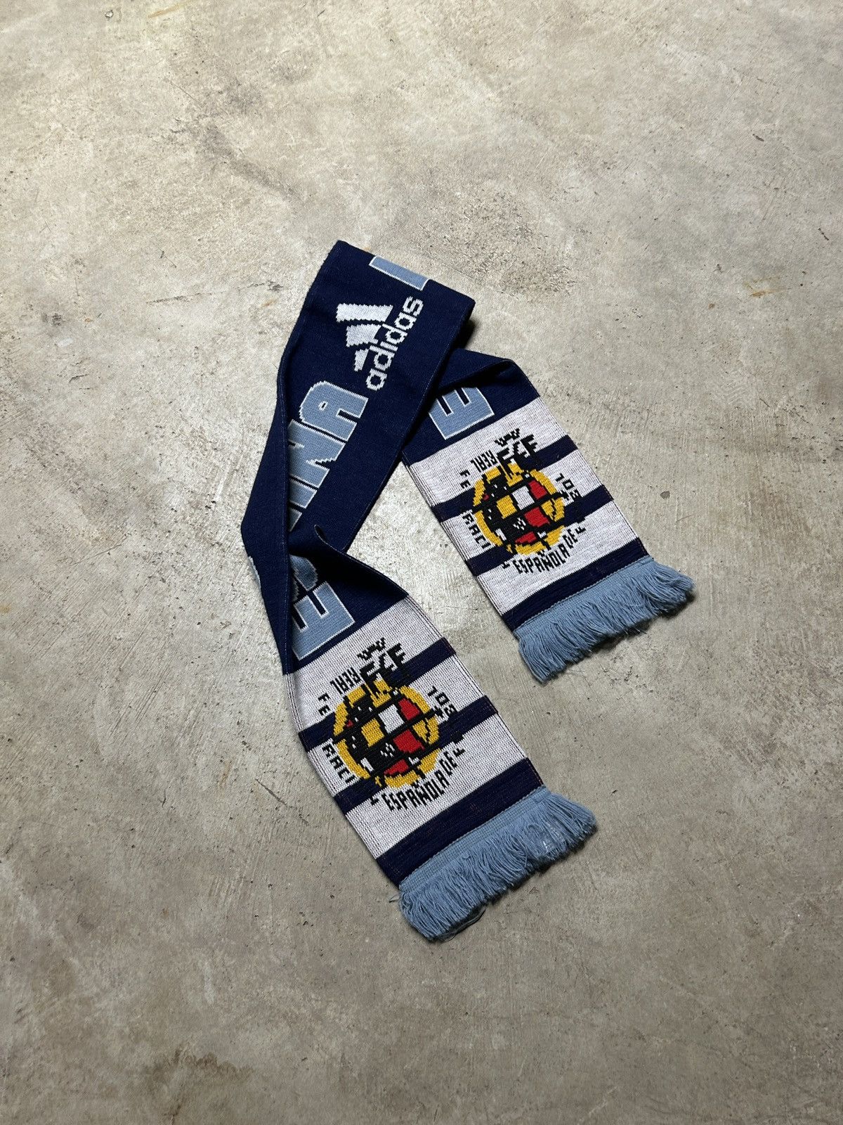 Adidas Vintage 90’s Adidas España Soccer Scarf Size ONE SIZE - 2 Thumbnail