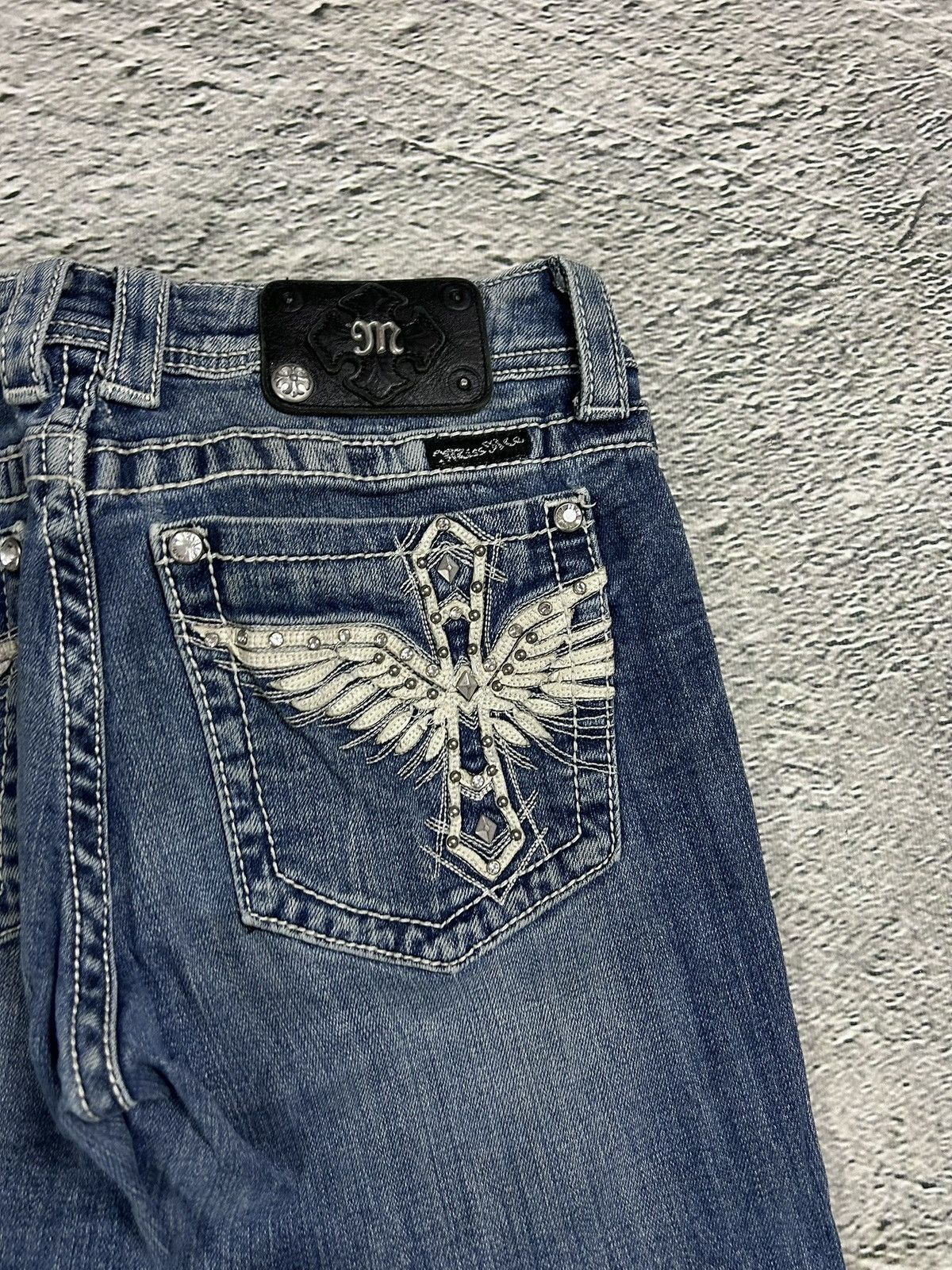 Miss Me Miss Me flared bootcut white stitching denim vintage y2k Size 30" / US 8 / IT 44 - 4 Thumbnail
