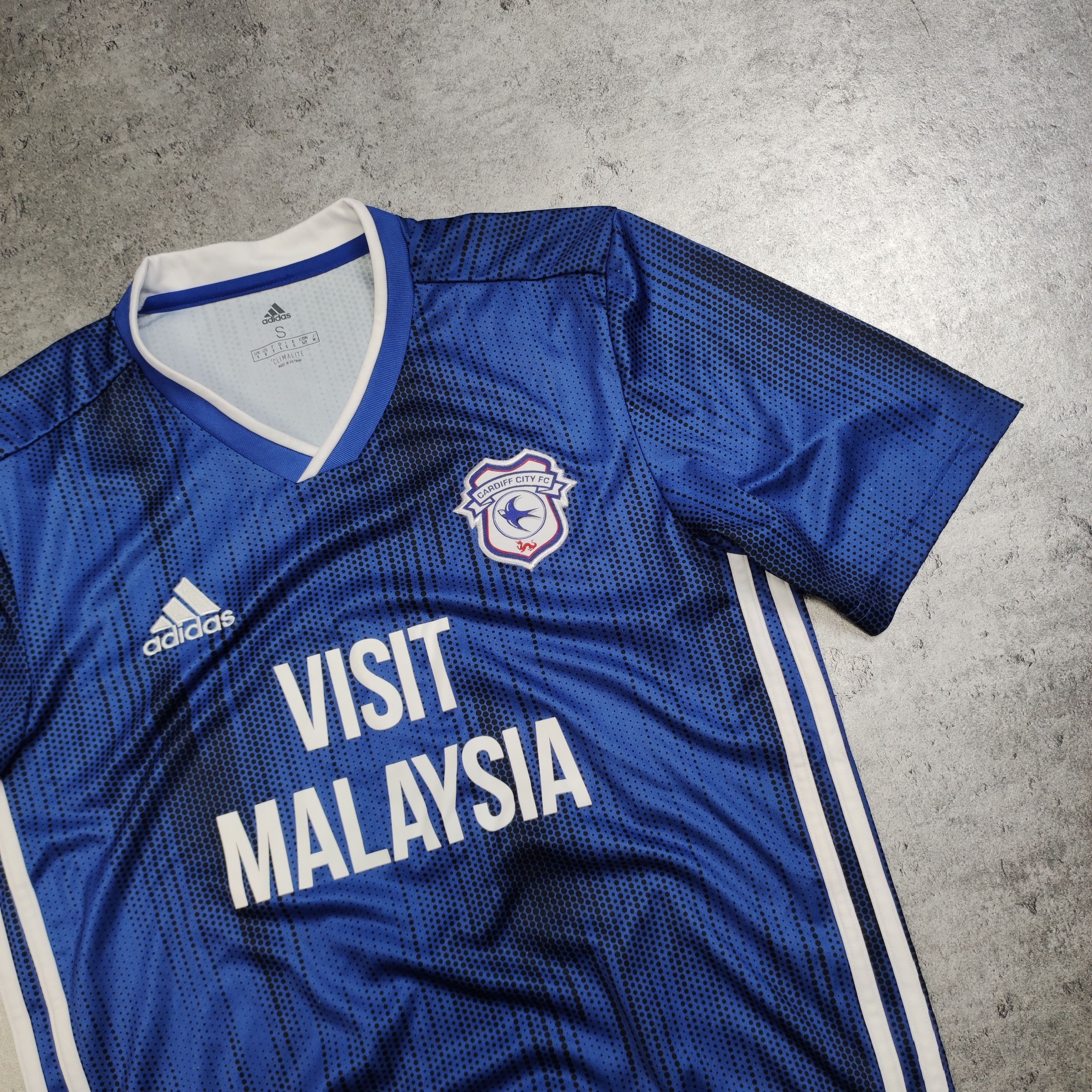 Adidas RARE Adidas x Cardiff City Adidas Premier League Home Jersey Size US S / EU 44-46 / 1 - 4 Thumbnail