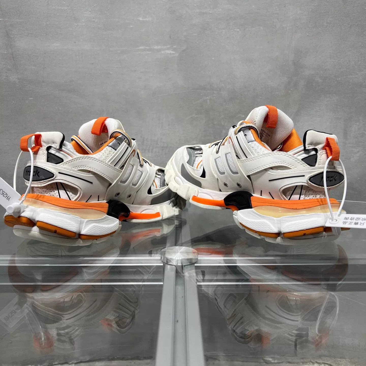 Balenciaga Balenciaga Track White Orange Women's 35 Size US 4.5 / IT 34.5 - 5 Thumbnail