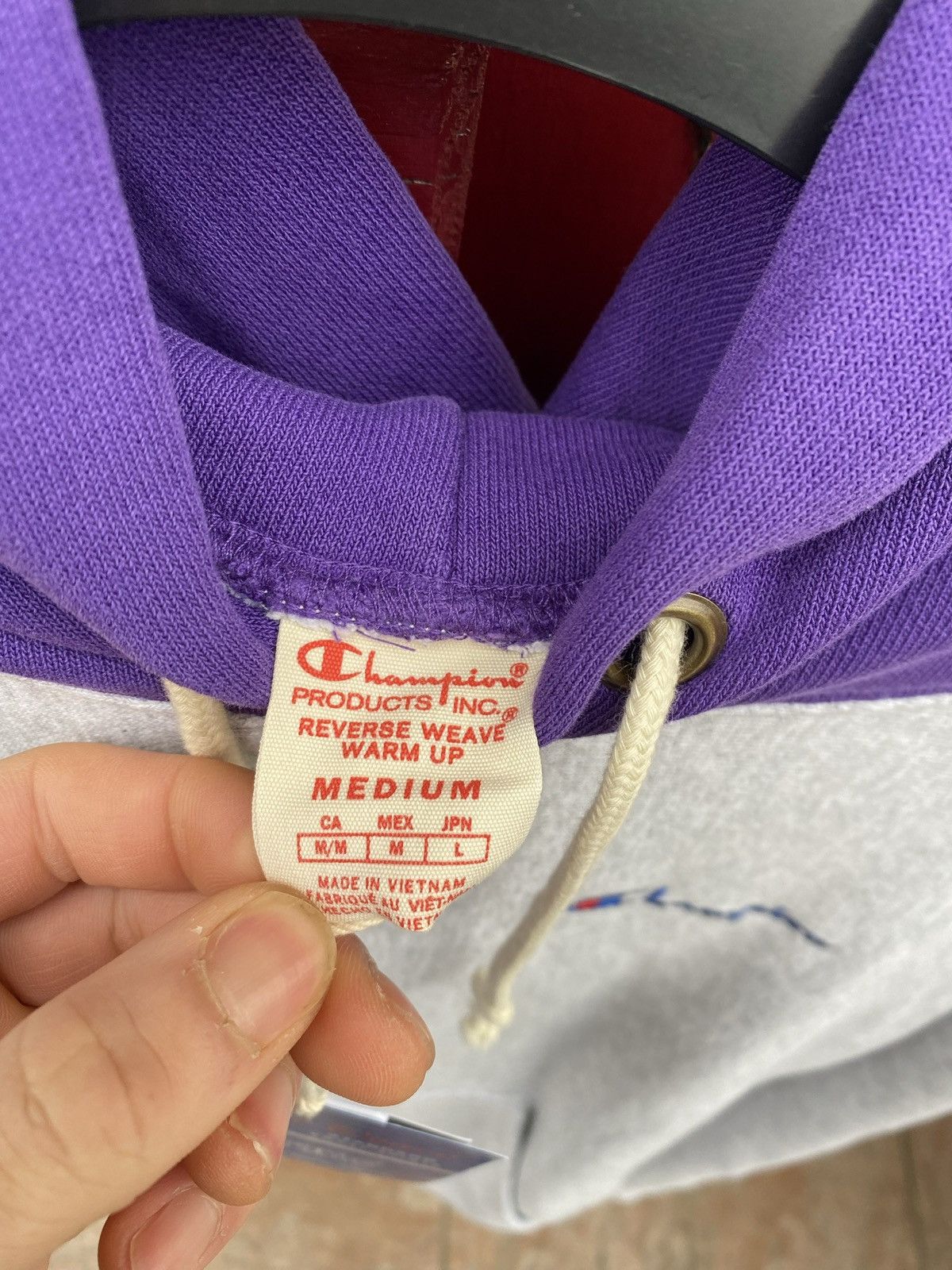 Champion Champion reverse weave sweatshirt grey and purple Size US M / EU 48-50 / 2 - 5 Thumbnail