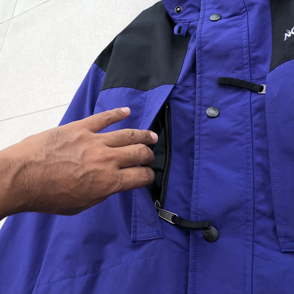 The North Face Vintage The North Face GORE-TEX Mountain Parka Shell Jacket Size US M / EU 48-50 / 2 - 5 Thumbnail