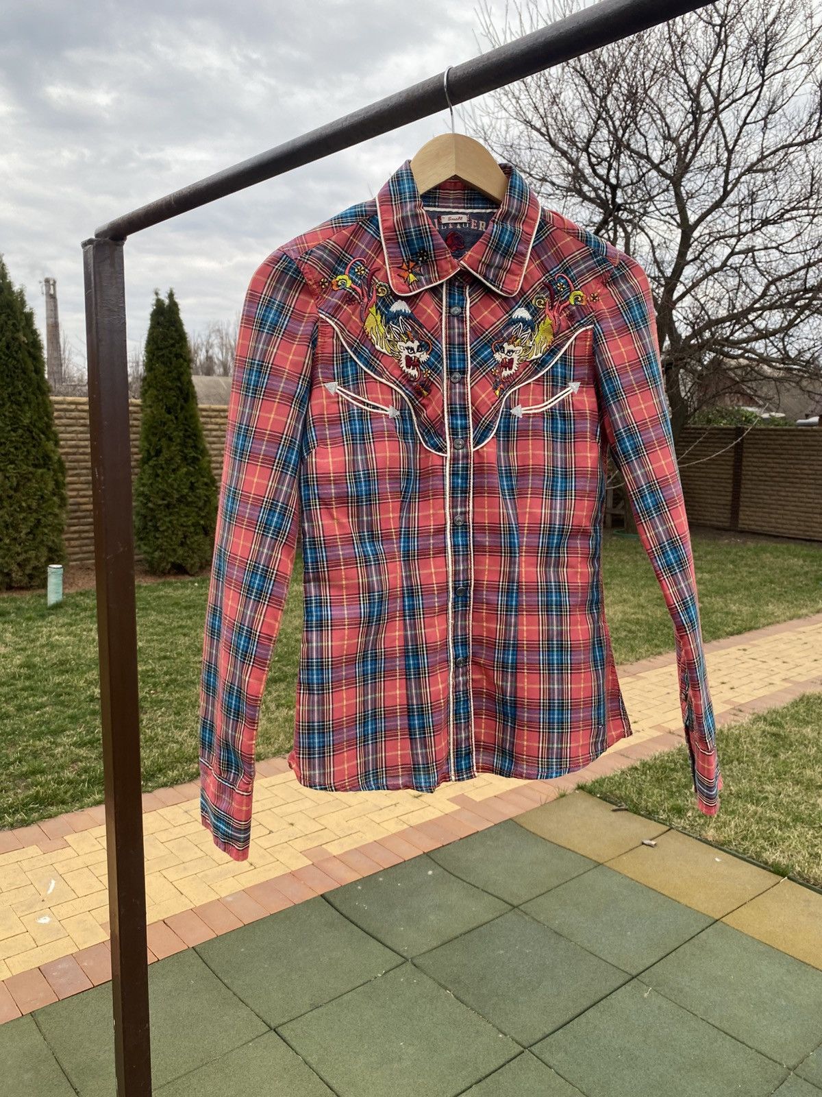 Tommy Hilfiger × Vintage Vintage Tommy Hilfiger Denim Dragon Western Shirt Y2K 2000s Size S / US 4 / IT 40 - 1 Thumbnail