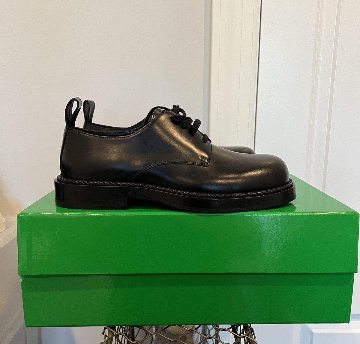 image of Bottega Veneta $1350 Men’S Strut Lace-Up Shoe in Black, Men's (Size 9)