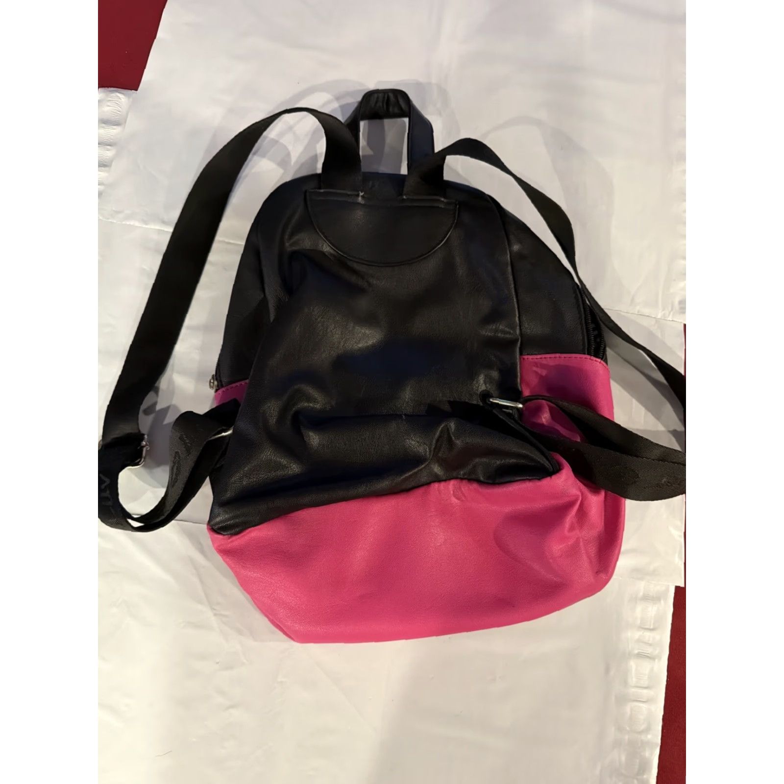 Betsey Johnson Betsey Johnson Backpack Women Medium Pink Quilted Bow Gold Buckle Bag Size ONE SIZE - 7 Thumbnail