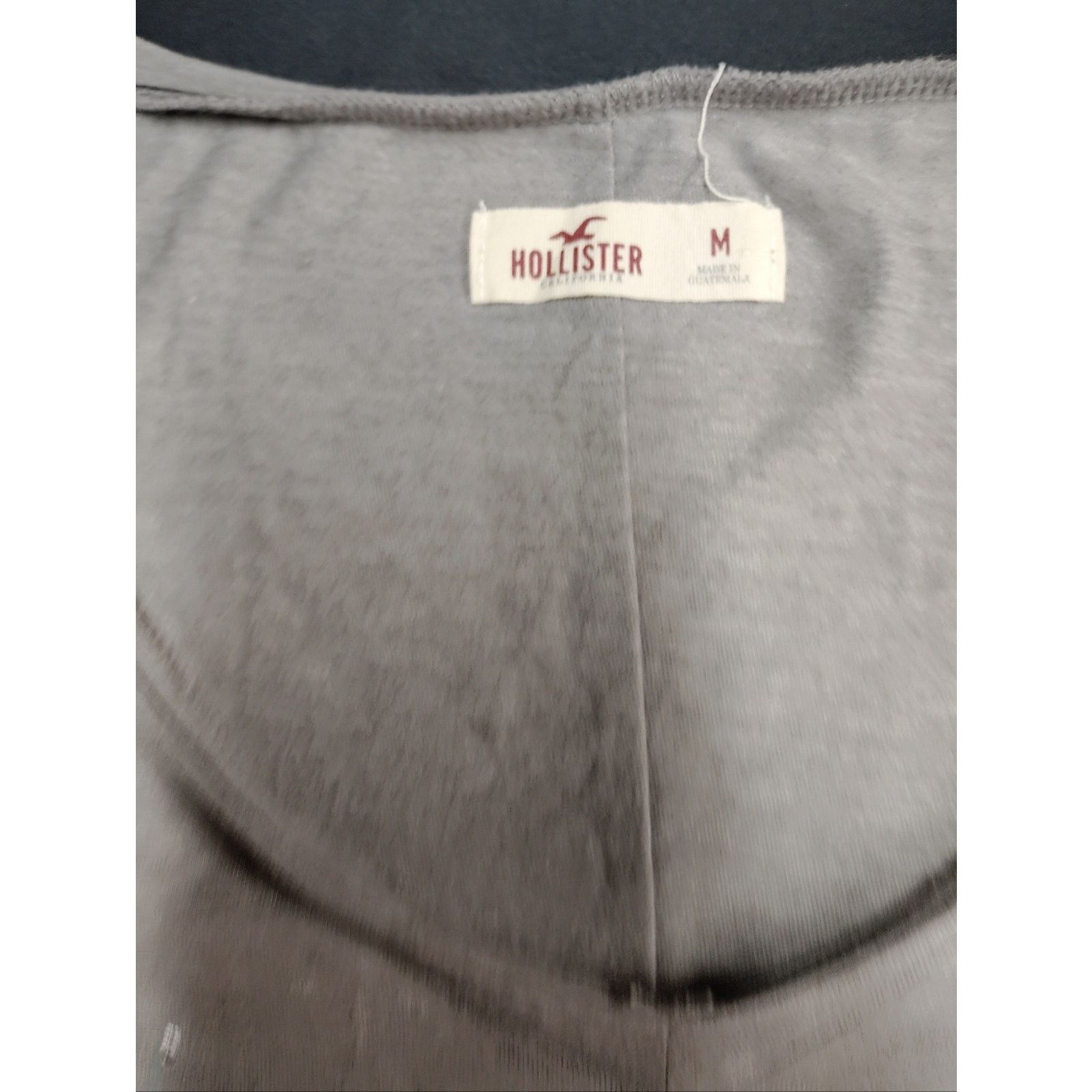 Hollister Hollister Gray V-Neck 'Throw Kindness Around Like Confetti' Size M / US 6-8 / IT 42-44 - 3 Thumbnail