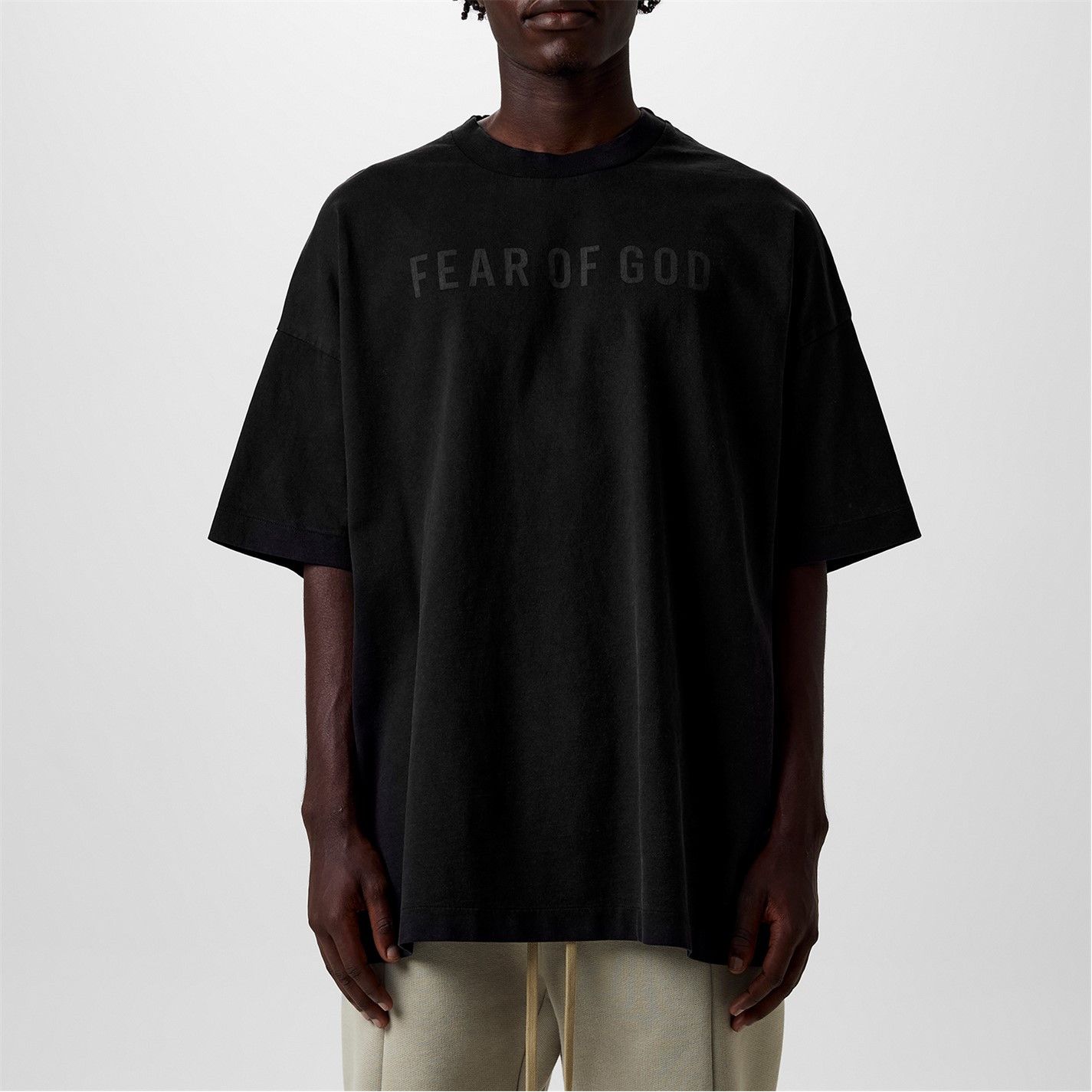 Fear of God Logo T-Shirt Size US S / EU 44-46 / 1 - 1 Thumbnail