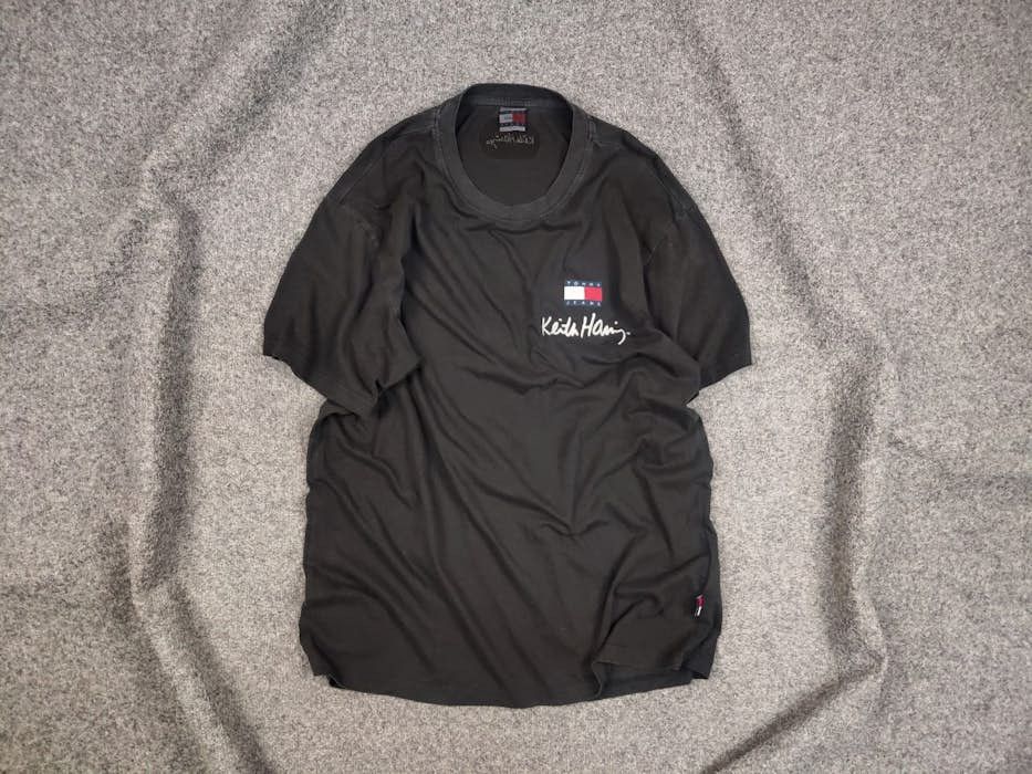 Tommy Hilfiger Tommy Hilfiger Keith Haring oversized Logo Graphite Shirt Size US XL / EU 56 / 4 - 1 Thumbnail