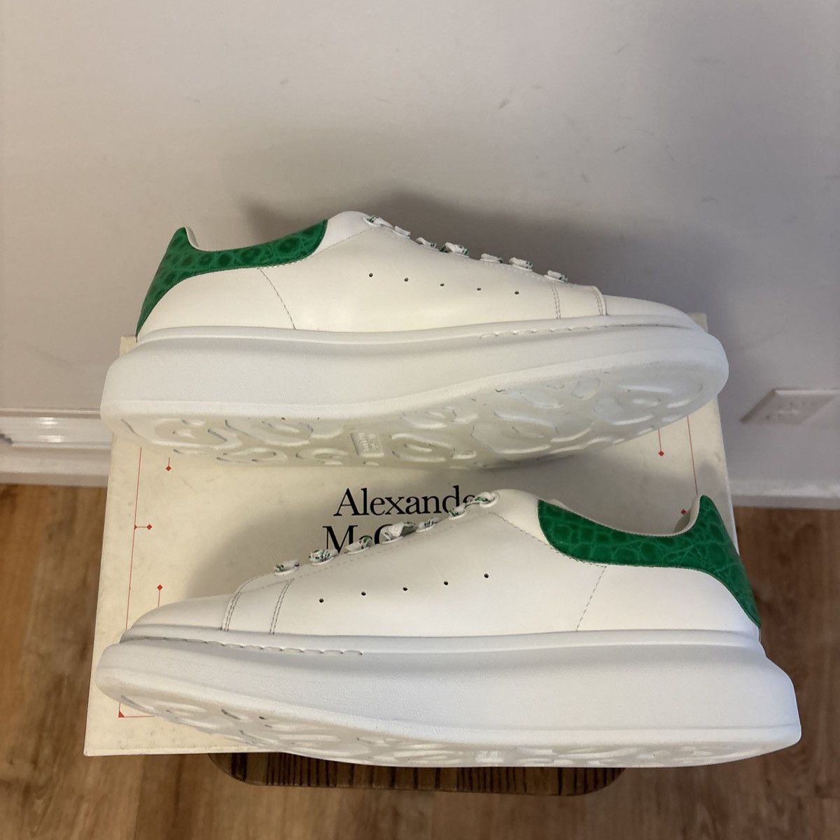 Alexander McQueen Alexander McQueen White Green Low Size 46 Size US 13 / EU 46 - 3 Thumbnail