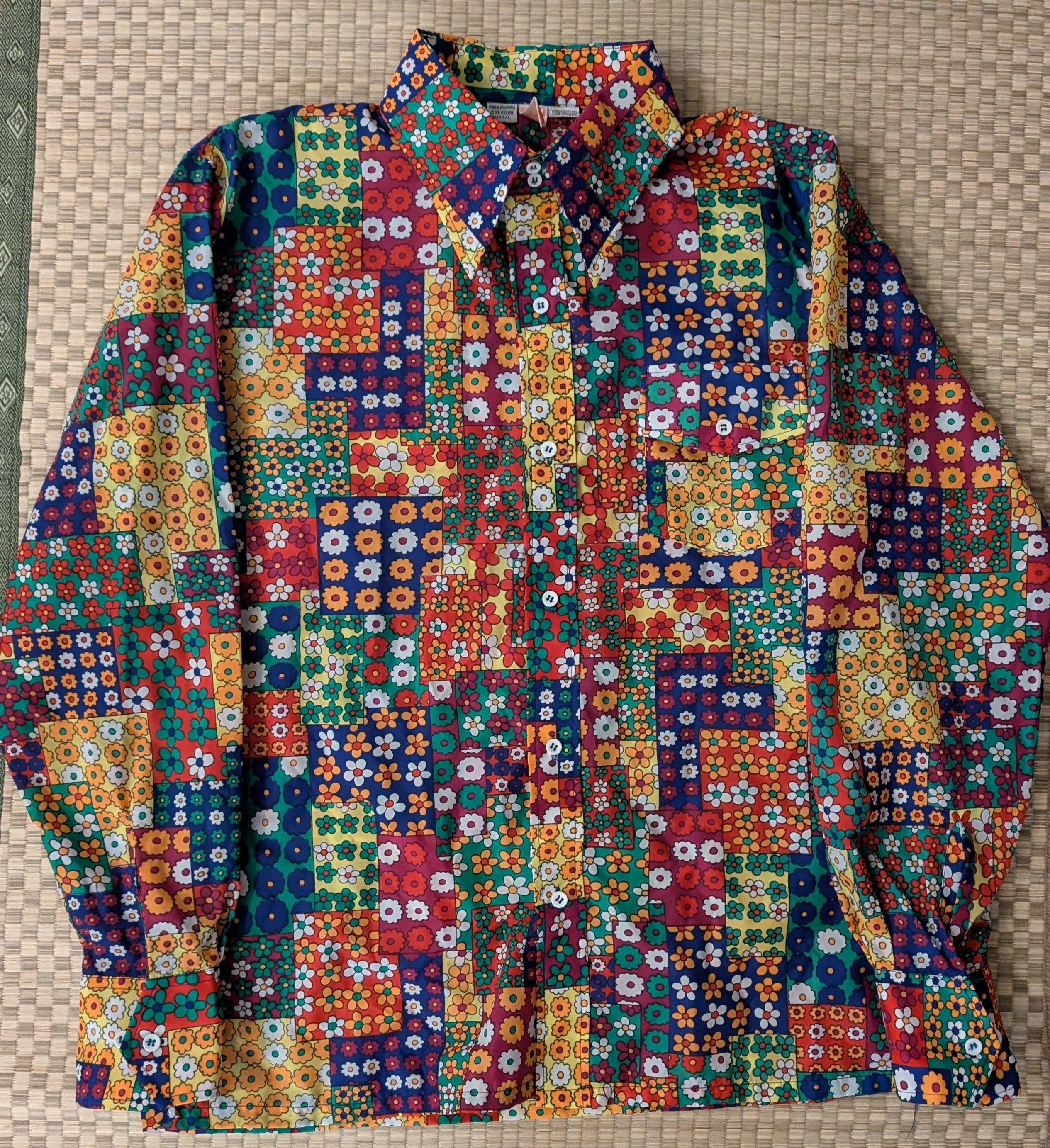 Vintage RARE Vintage Skyr Floral Patchwork Design Nylon Party Shirt Size US L / EU 52-54 / 3 - 1 Thumbnail