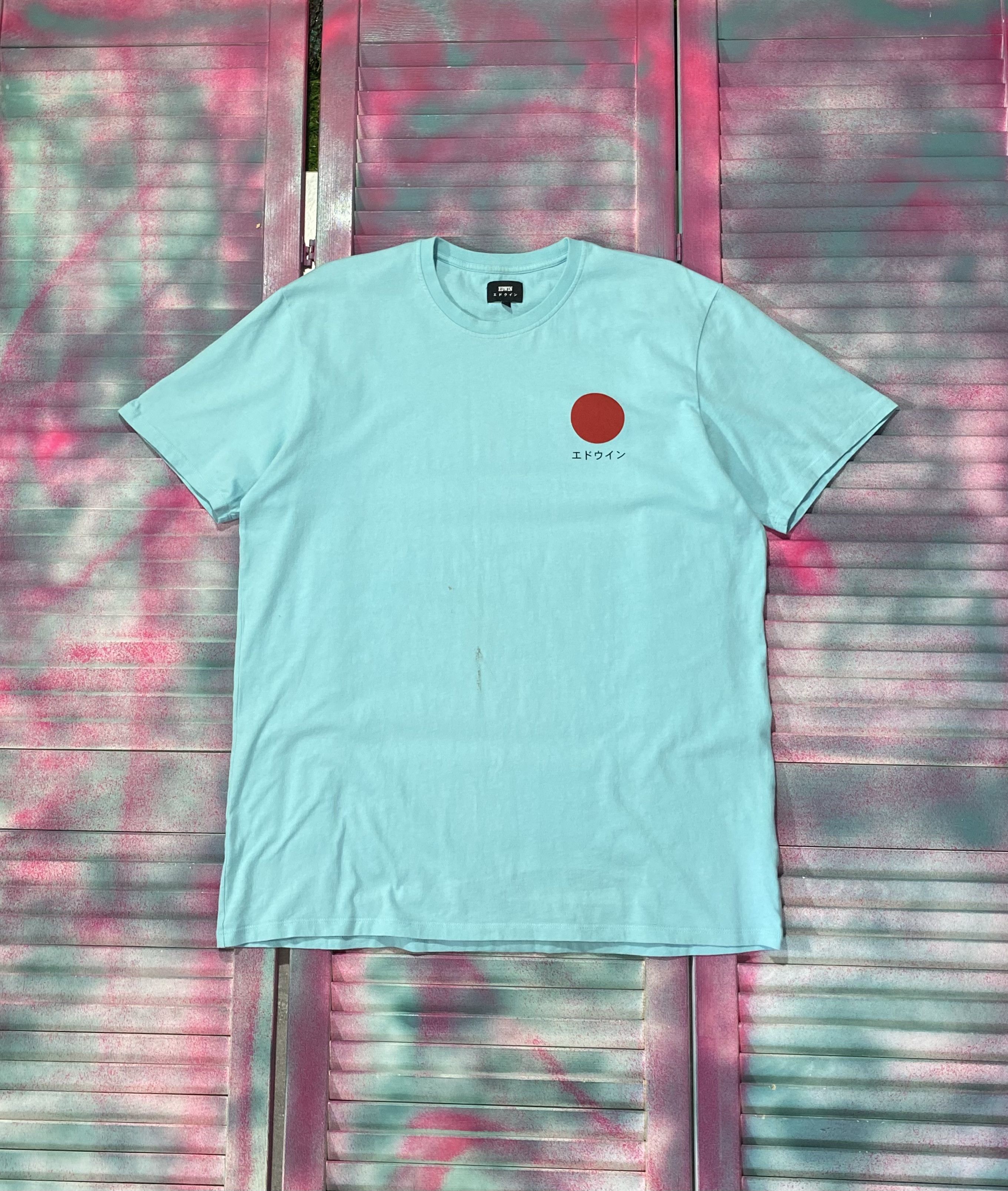 Edwin Vintage Y2K Edwin Japan Sun T-shirt Size US M / EU 48-50 / 2 - 1 Thumbnail