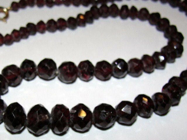 Designer Victorian Faceted Rose Cut Bohemian Red Garnet Bead Necklace Size ONE SIZE - 2 Thumbnail
