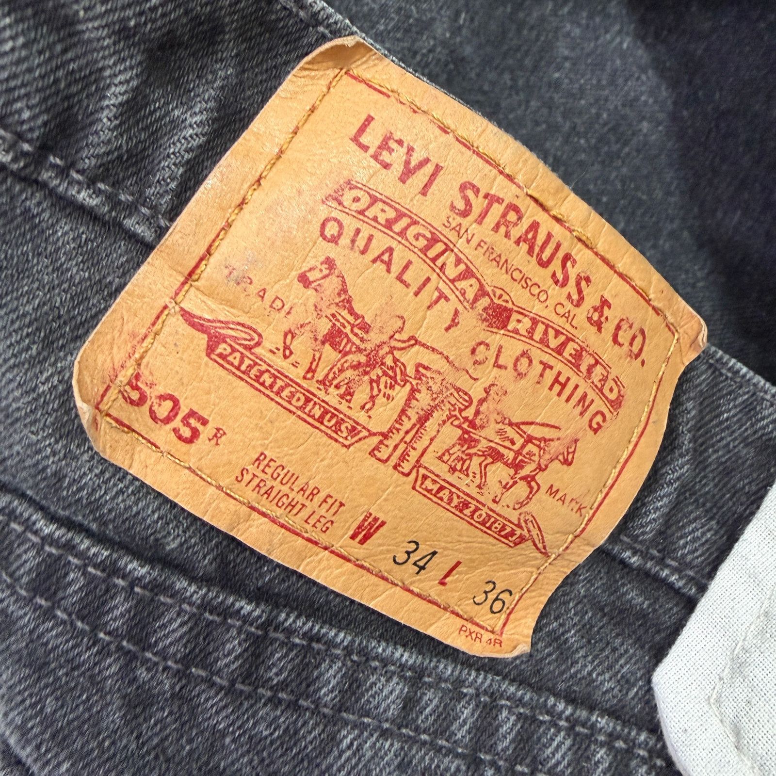 Levi's Vintage Levis 505 Jeans Men's 34x36 Black Regular Straight Size US 34 / EU 50 - 4 Thumbnail