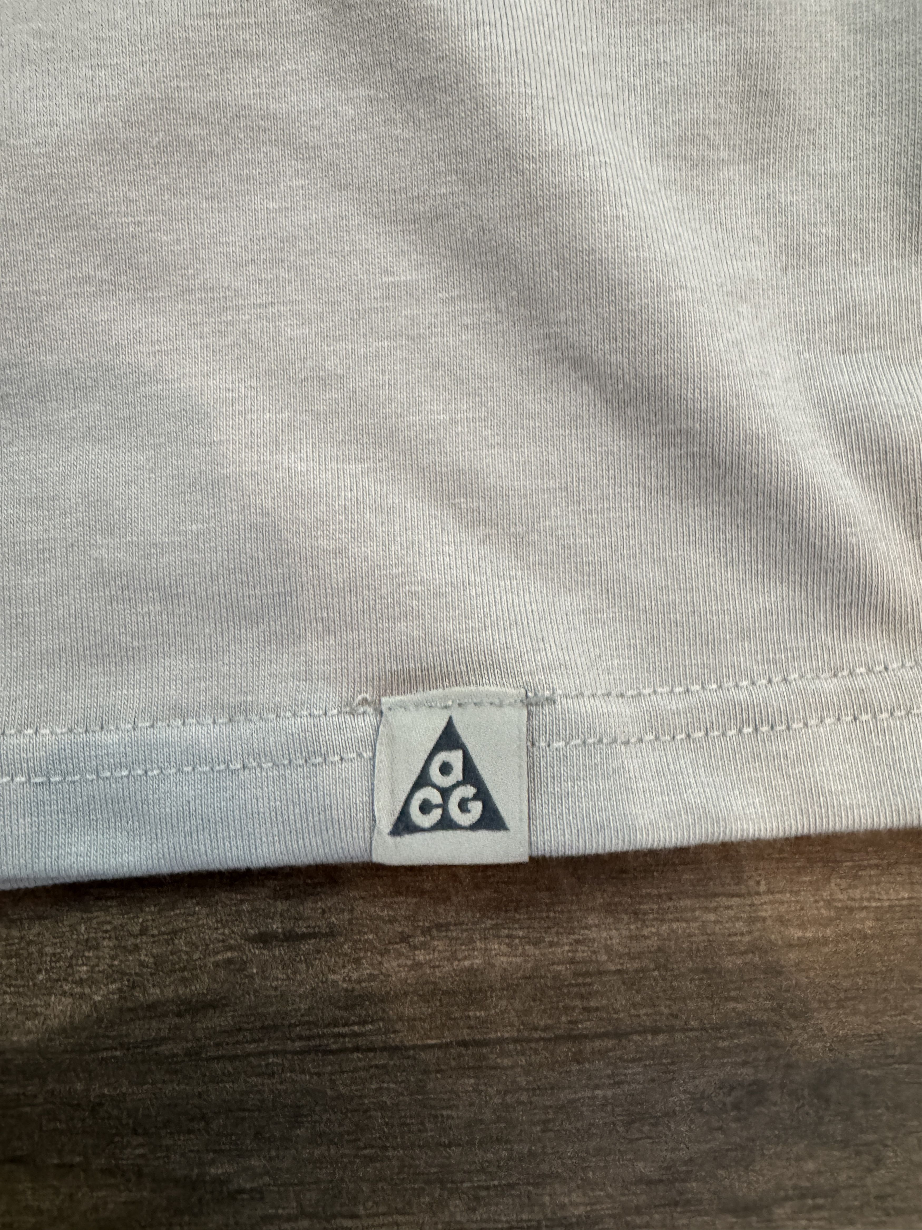 Nike ACG Nike ACG Planet Earth Tri Logo Tee Green Size US L / EU 52-54 / 3 - 3 Thumbnail