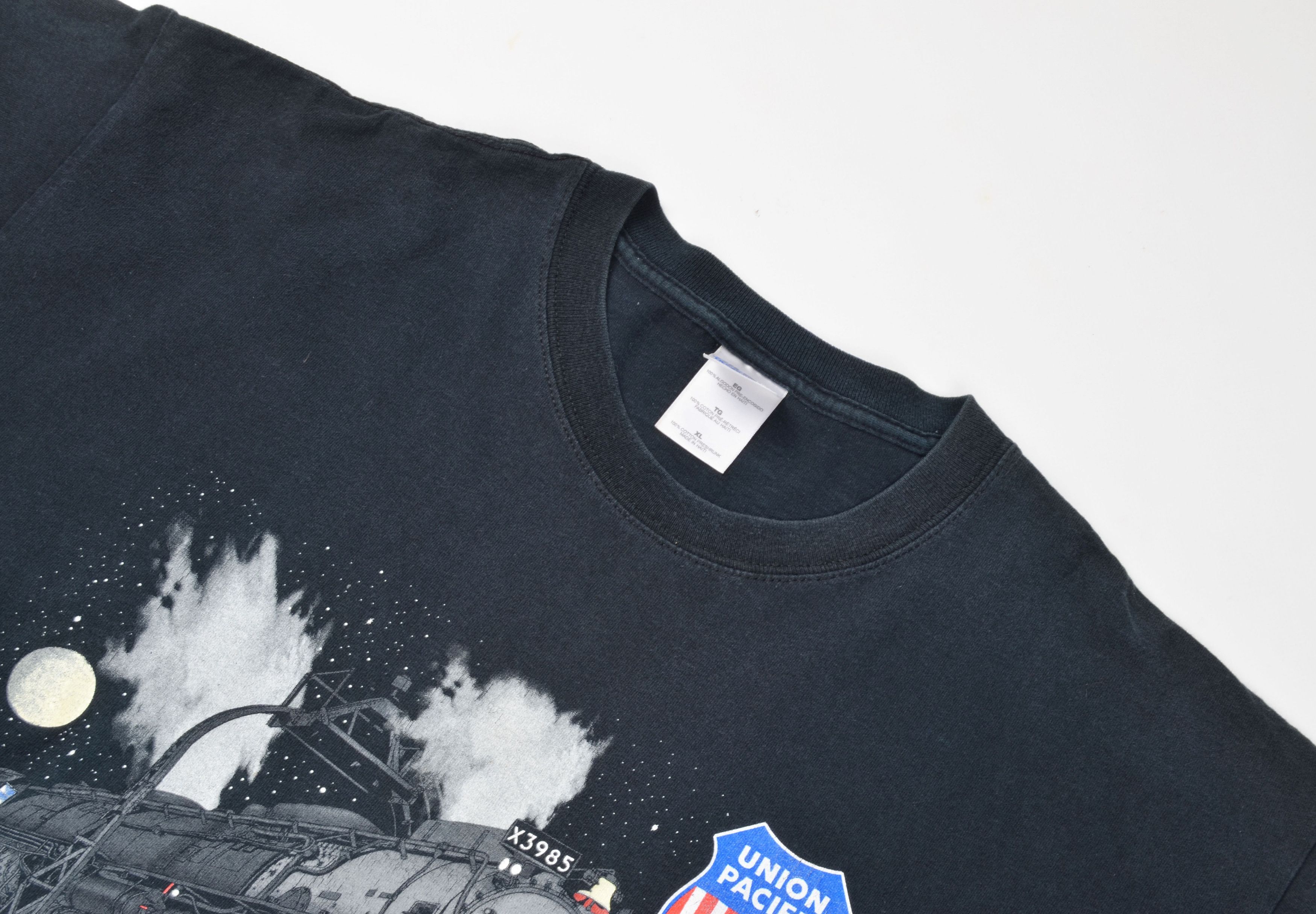 Vintage Vintage Union Pacific Railroad 90's Short Sleeve T-shirt Size US XL / EU 56 / 4 - 2 Thumbnail