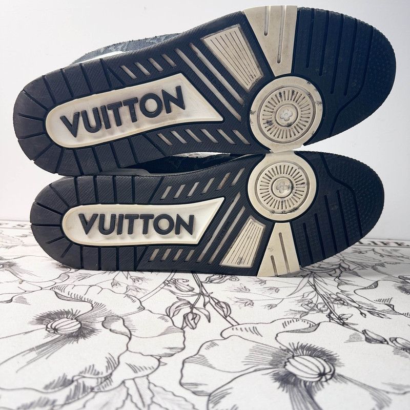 Louis Vuitton Louis Vuitton Trainer Panda Low Top Sneakers 0079 Size US 9.5 / IT 39.5 - 1 Thumbnail