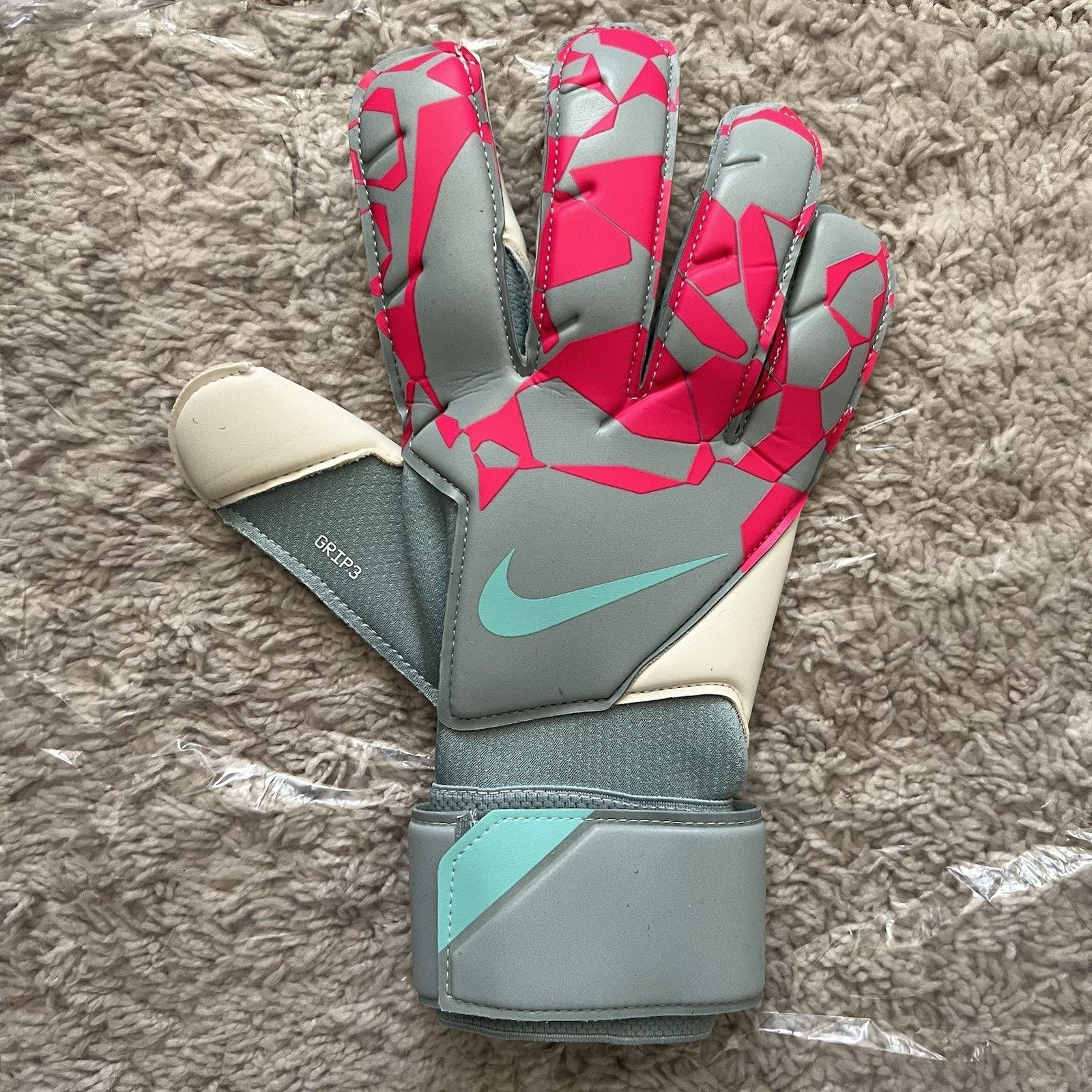Nike Nike GK Grip3 Goalkeeper Soccer Gloves Ocean Cube Pink Blast Size ONE SIZE - 5 Thumbnail