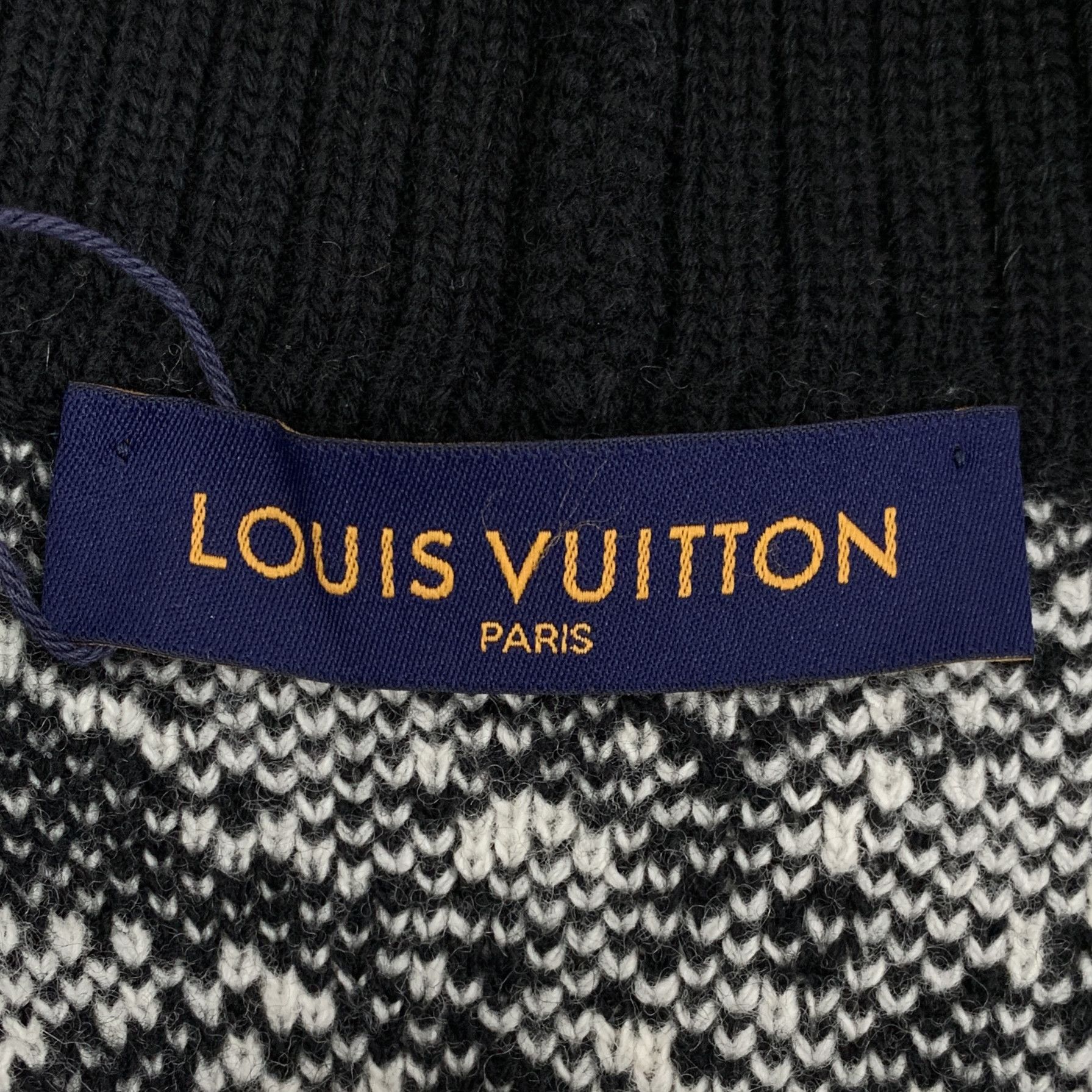 Louis Vuitton Louis Vuitton Floral Appliqué Wool Cardigan Black (S) Size US S / EU 44-46 / 1 - 5 Thumbnail