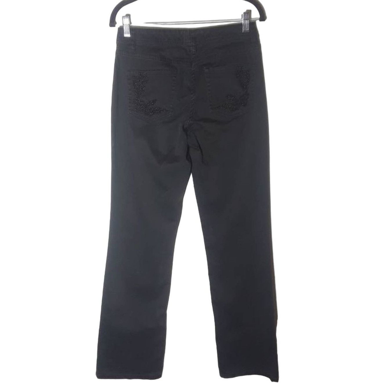 White House Black Market White House Black Market blanc straight leg Black jeans SZ 2 Size 26" / US 2 / IT 38 - 2 Thumbnail