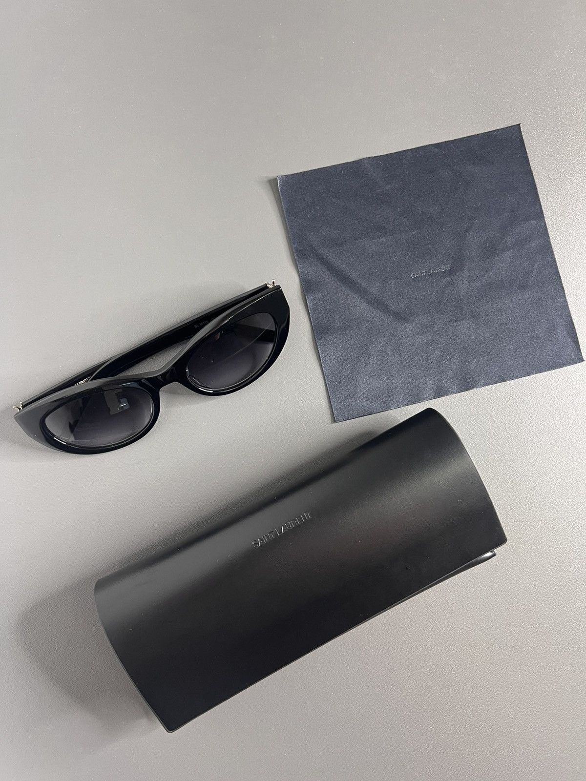 Saint Laurent Paris Saint Laurent Sunglasses Size ONE SIZE - 1 Thumbnail