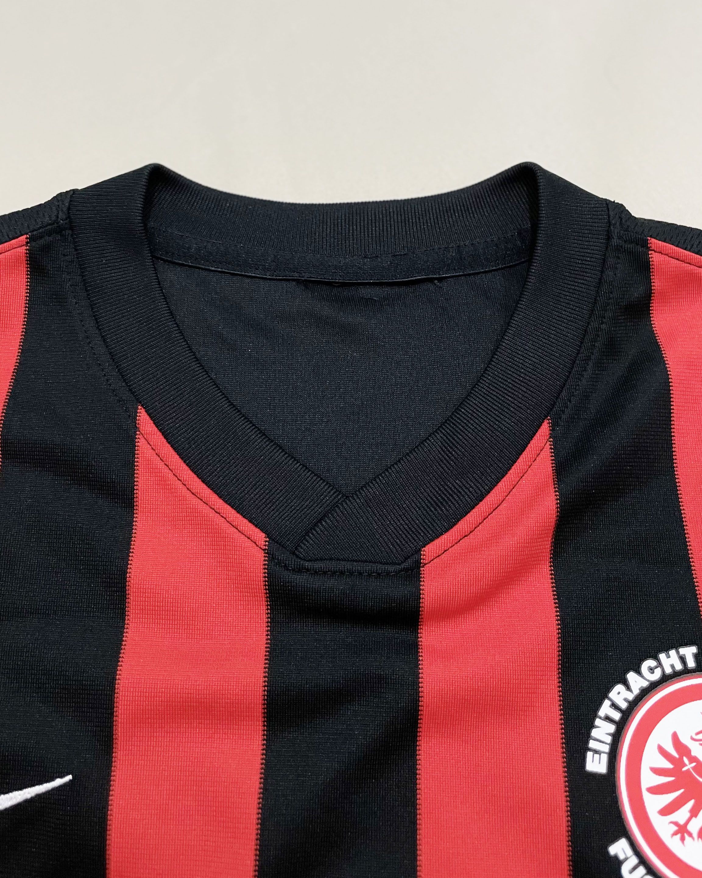 Nike Eintracht Frankfurt Home Kit 2014 2015 Size US XS / EU 42 / 0 - 4 Thumbnail