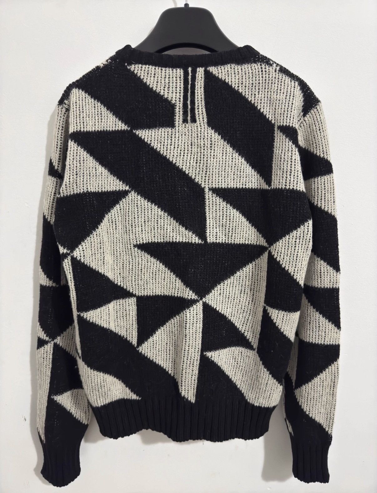 Saint Laurent Paris Saint Laurent Black/White Wool Geometric Triangle Sweater Size US M / EU 48-50 / 2 - 2 Thumbnail