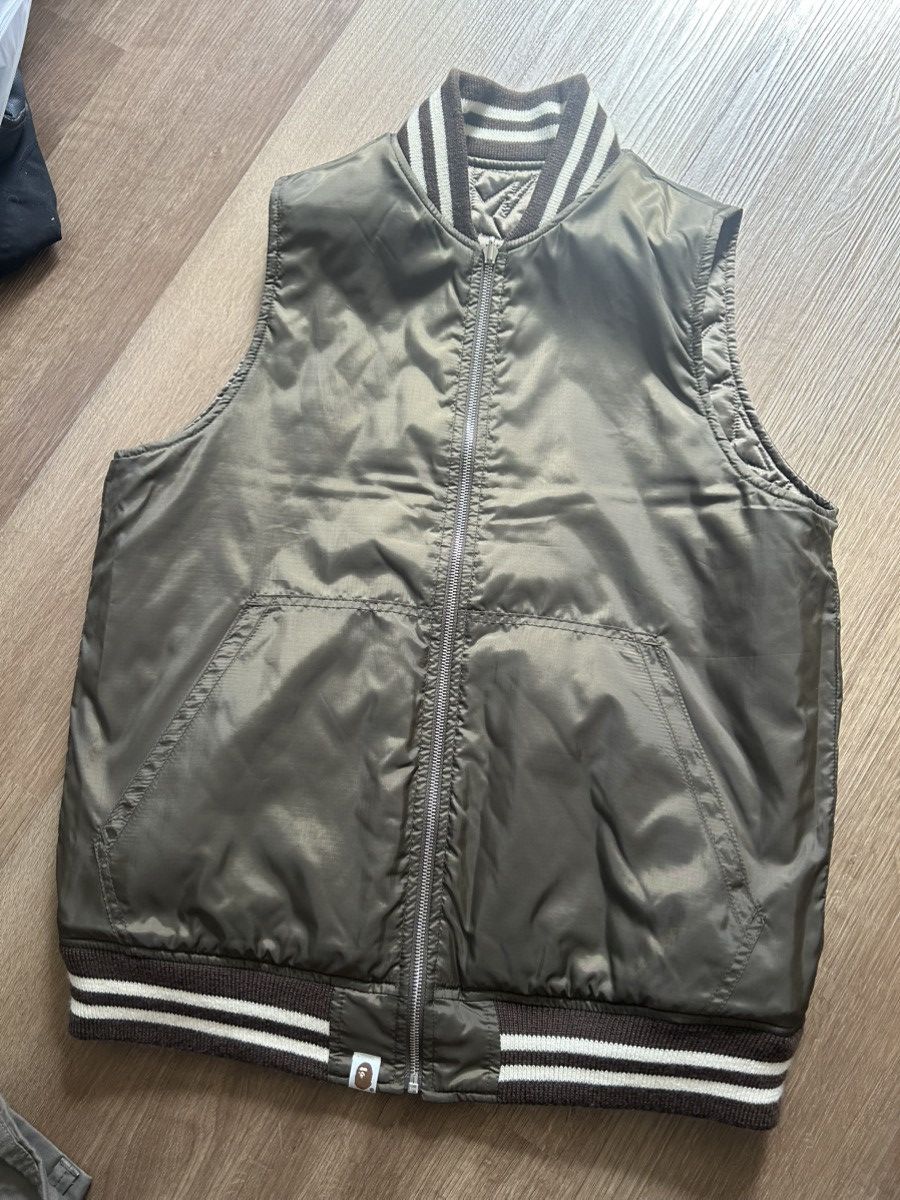 Bape Bape Reversible Quilted Bapesta Print Vest Brown Size US L / EU 52-54 / 3 - 7 Thumbnail