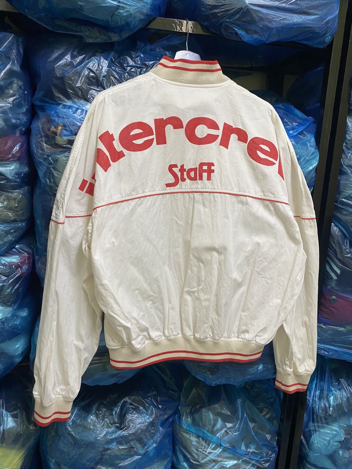Japanese Brand Vintage Intercrew Staff Jacket White Red Trim Cotton Size US L / EU 52-54 / 3 - 5 Thumbnail