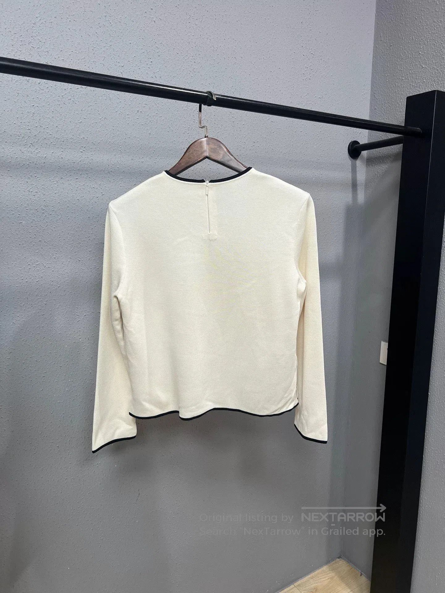 Gucci Gucci Bear Knit Long Sleeve Top. Size L / US 10 / IT 46 - 2 Thumbnail