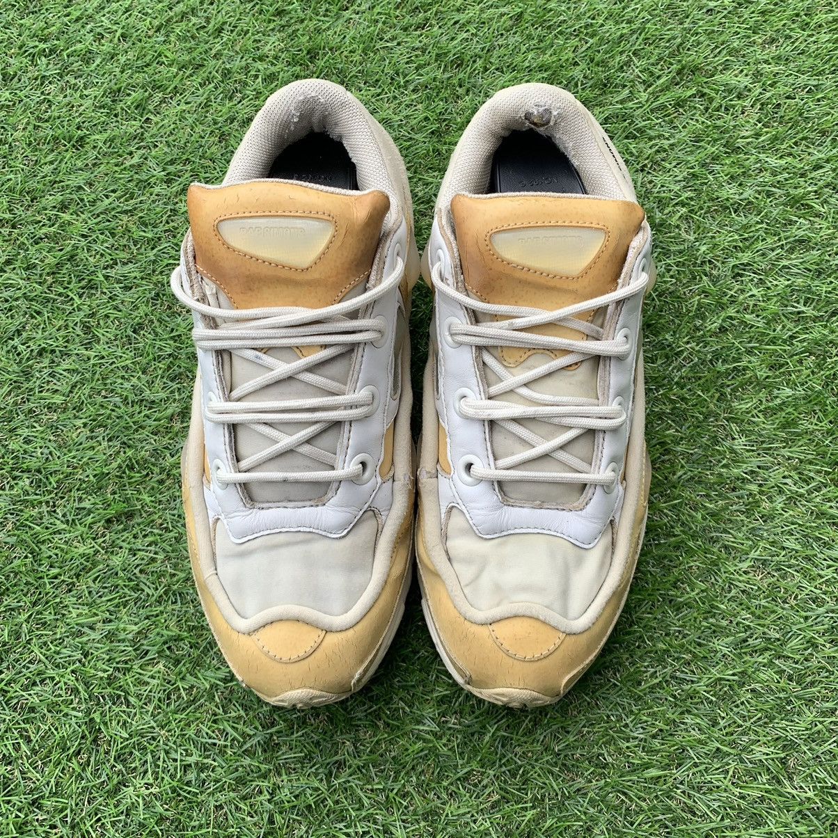Adidas × Raf Simons Adidas Raf Simons Ozweego Bunny Cream Size US 8.5 / EU 41-42 - 2 Thumbnail