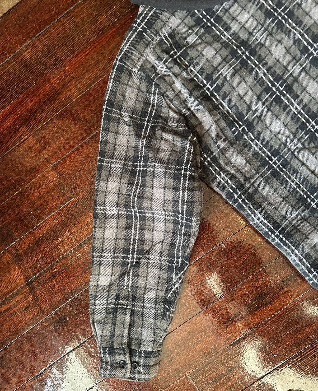 Supreme SUPREME TARTAN FLANNEL HOODED SHIRT BLACK LARGE FW23 Size US L / EU 52-54 / 3 - 8 Thumbnail