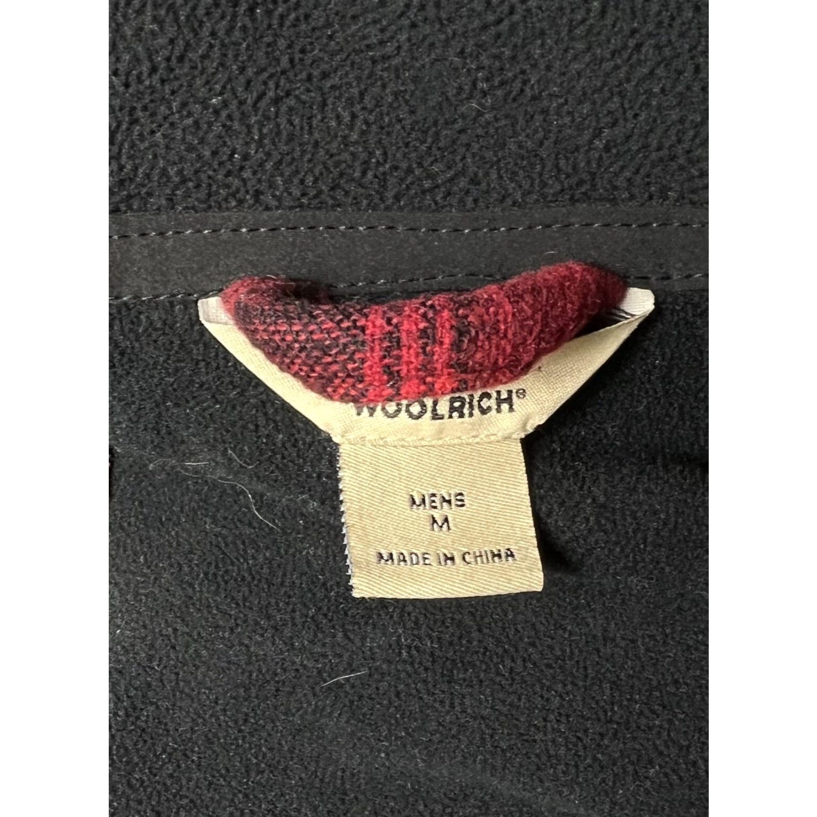 Vintage VINTAGE Woolrich Men's M Red Black Plaid Everyday Jacket Woolrich Woolen Mills Mid-Length Zip Pockets Lined Casual Workwear Classic - Mens Size US M / EU 48-50 / 2 - 5 Thumbnail